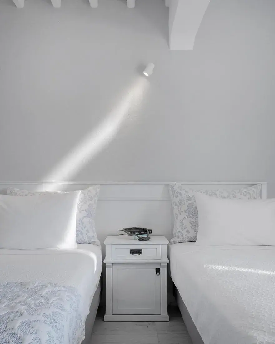 Bed in Mykonos Essence Adults Only Bed in Mykonos Essence Adults Only