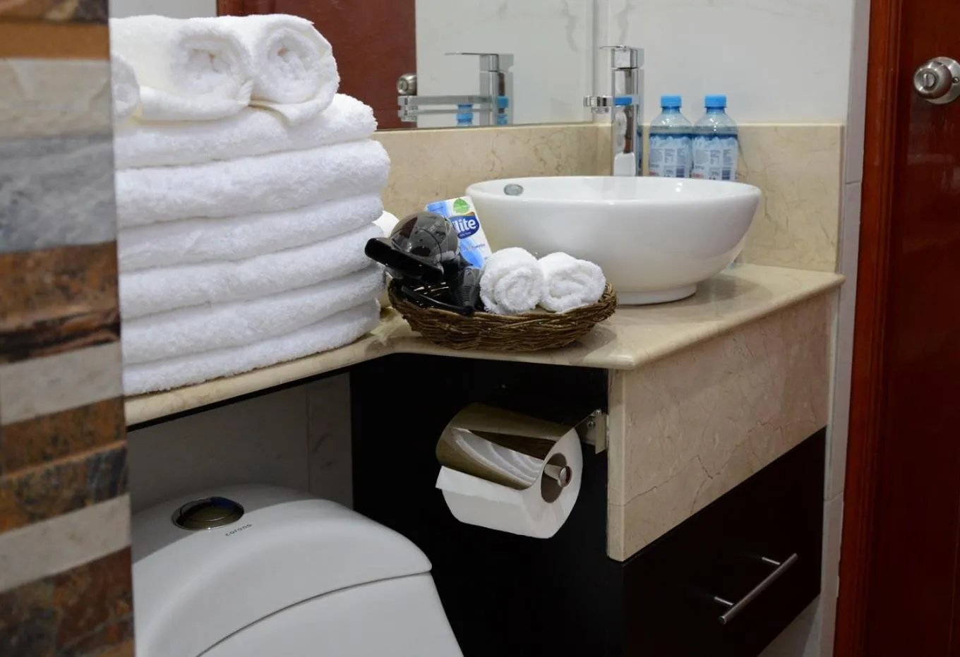 Toilet in Altipacha Ayacucho Hotel