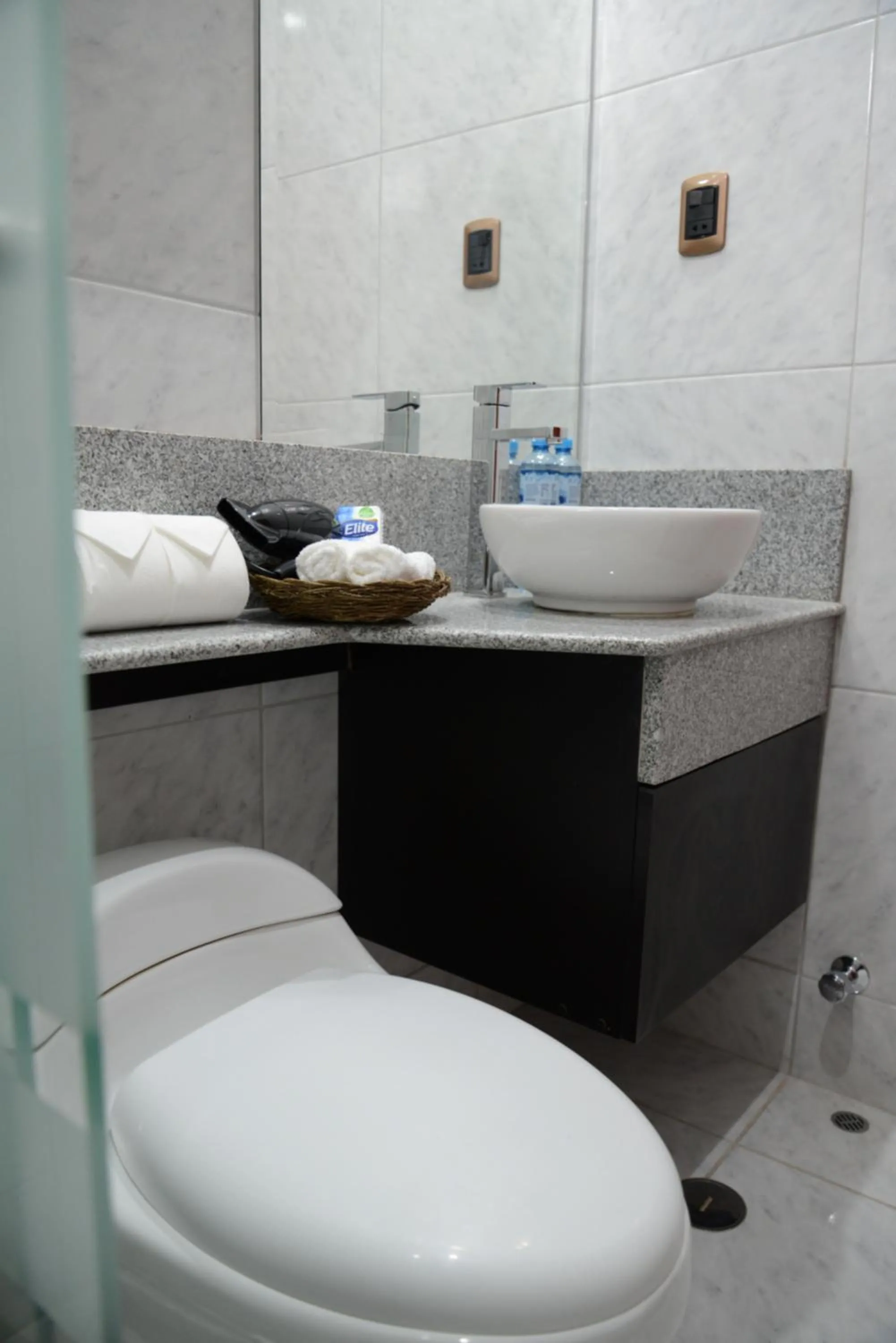 Toilet in Altipacha Ayacucho Hotel
