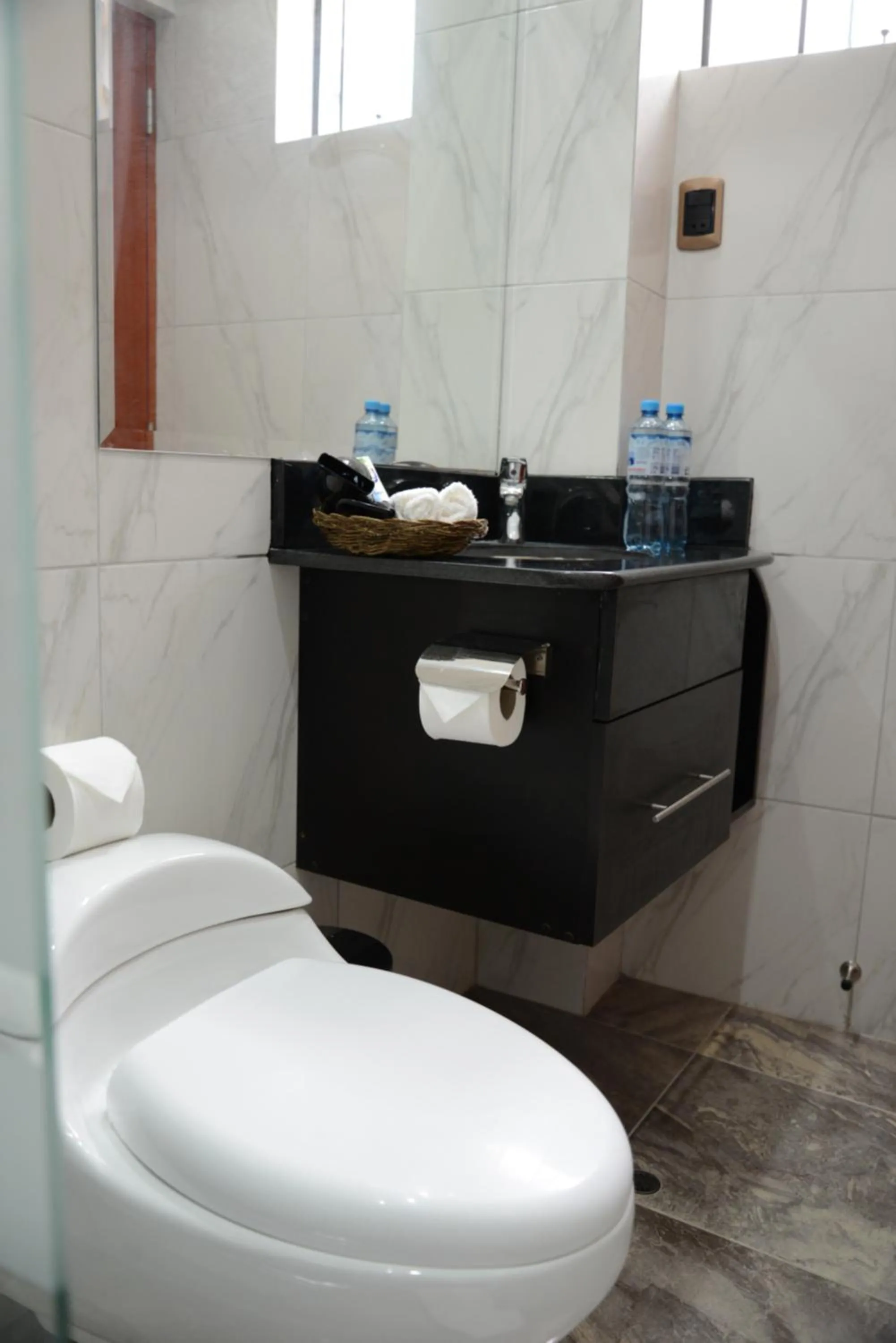 Bathroom in Altipacha Ayacucho Hotel