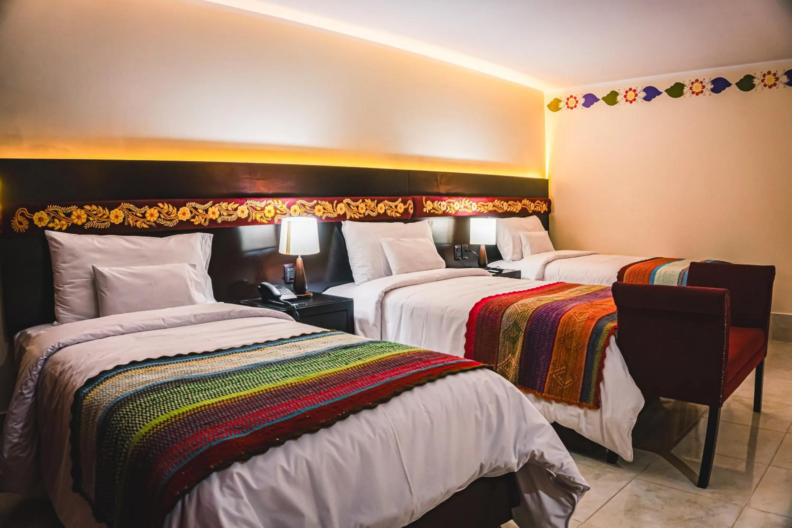 Balcony/Terrace, Bed in Altipacha Ayacucho Hotel