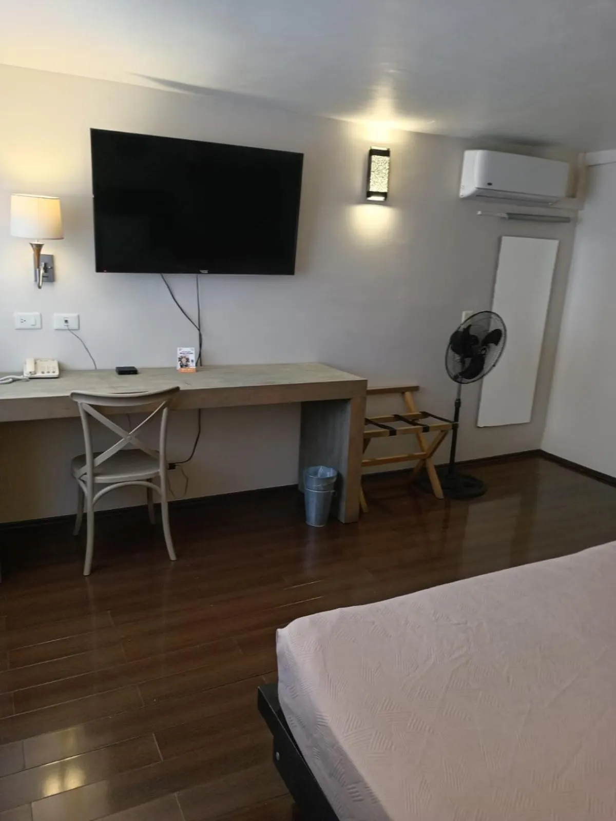 TV and multimedia, Bed in Centro 19 Hotel