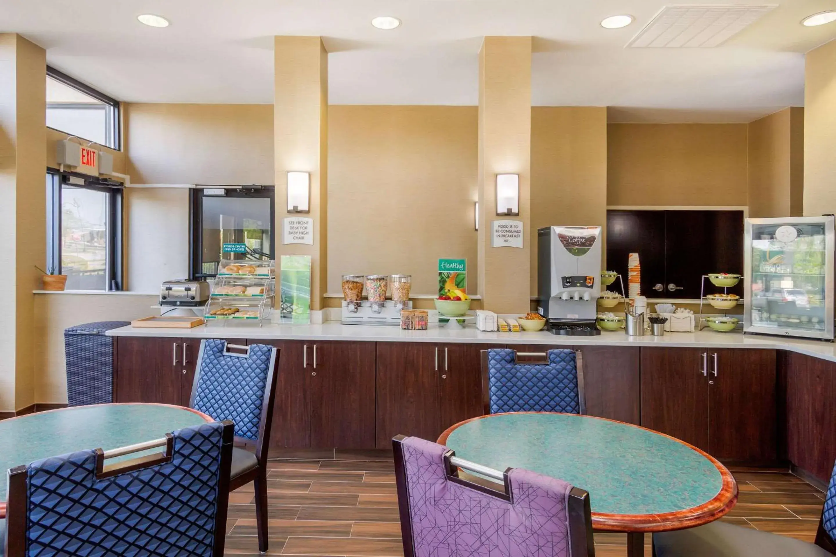 Restaurant/places to eat in Quality Inn & Suites Olde Town Restaurant/places to eat in Quality Inn & Suites Olde Town