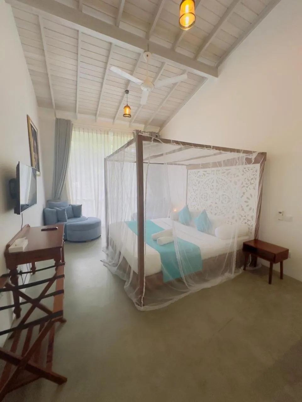 Bed in Angam Villas Colombo