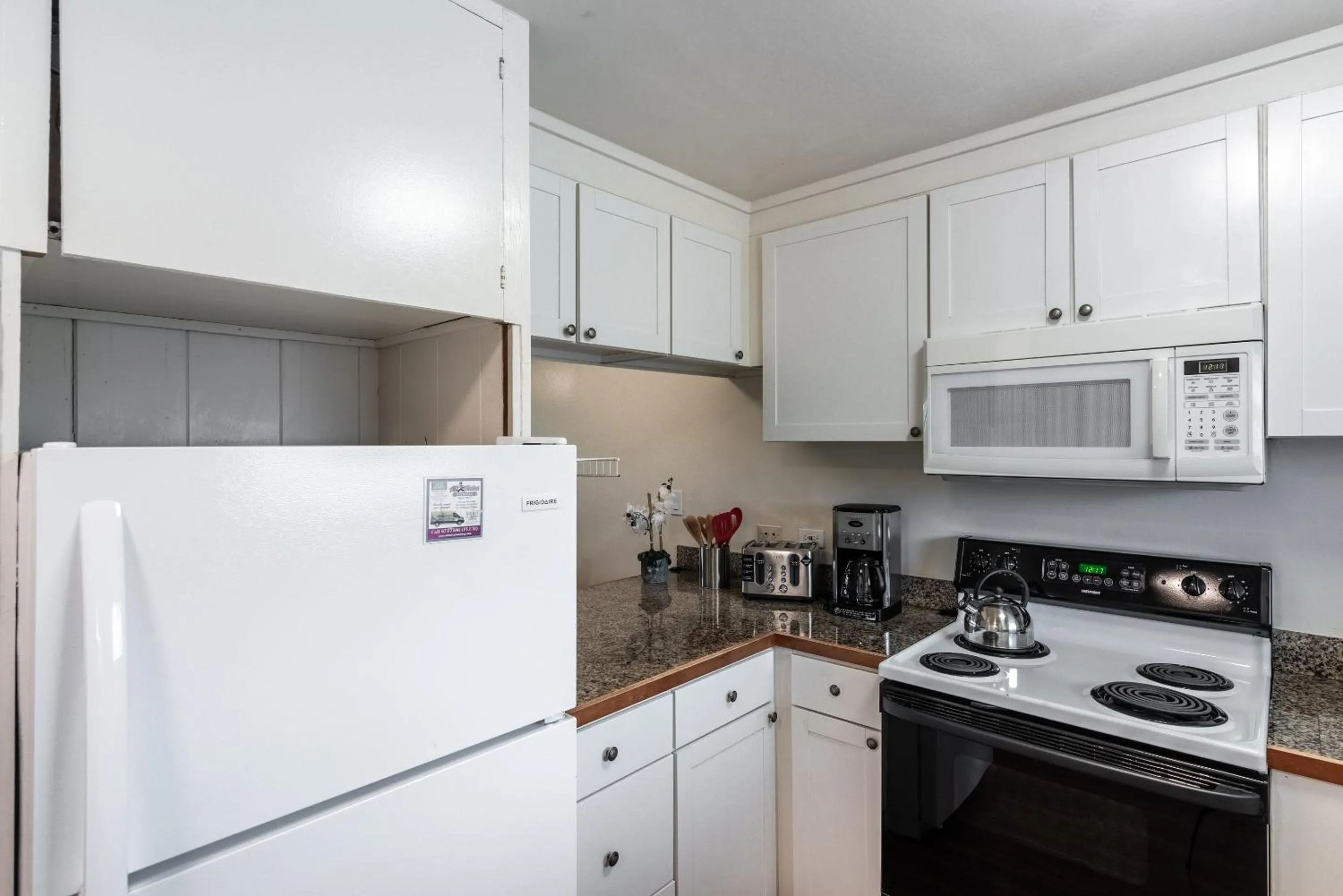 Lahaina Wonderful Condos