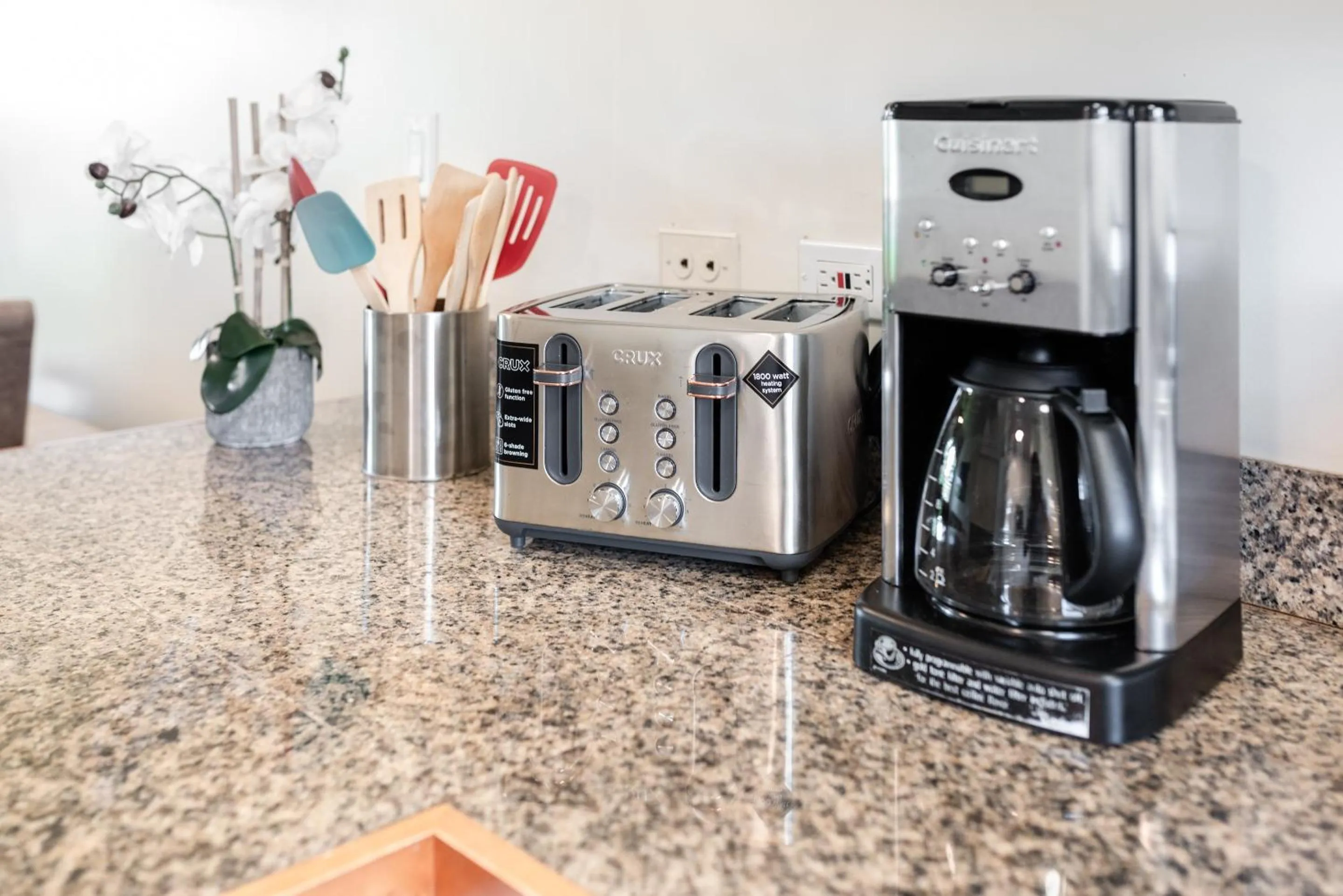 Lahaina Wonderful Condos