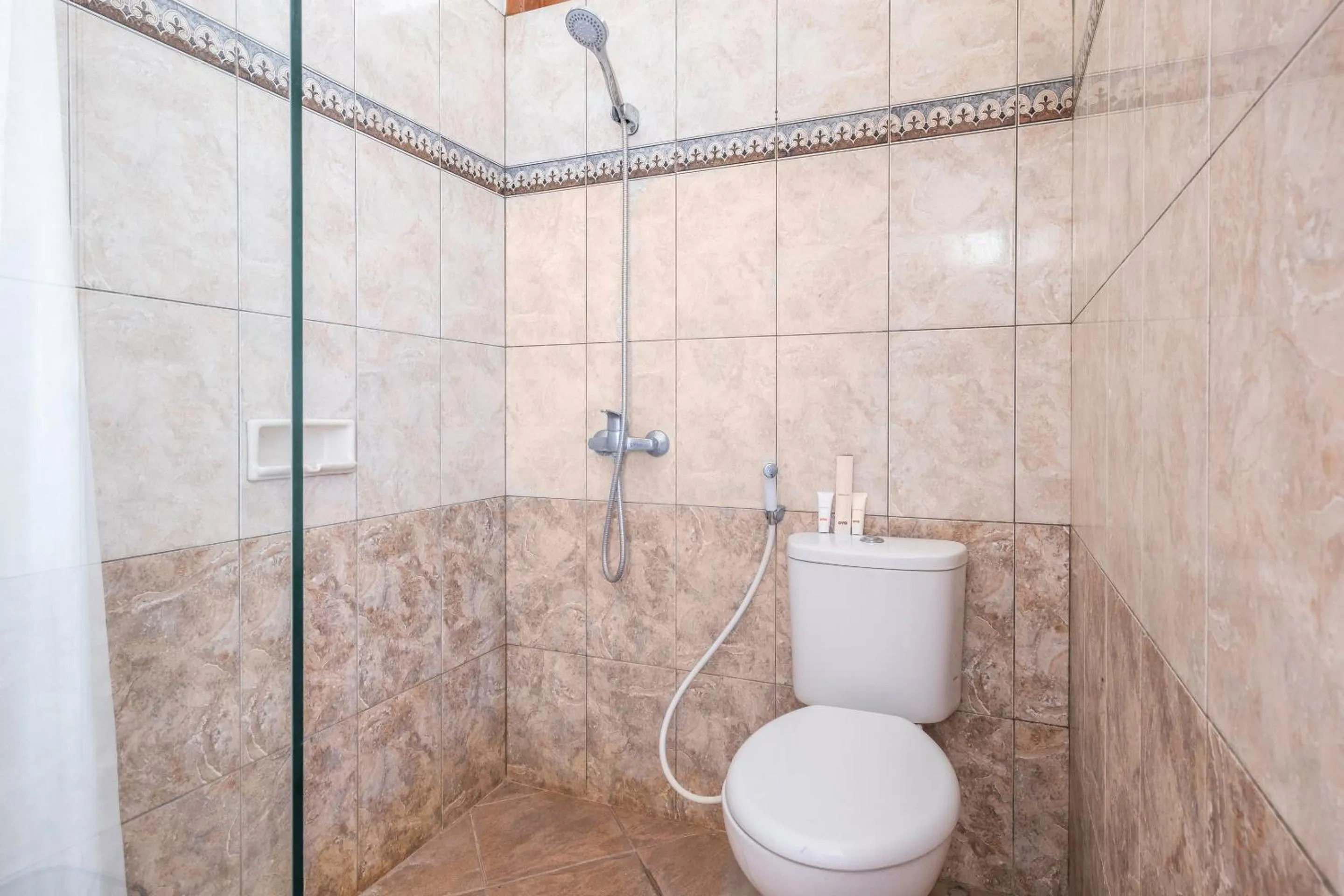 Shower in Imelda Residence Setrasari RedPartner