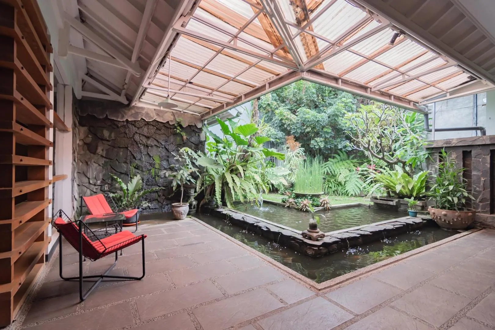 Patio in Imelda Residence Setrasari RedPartner