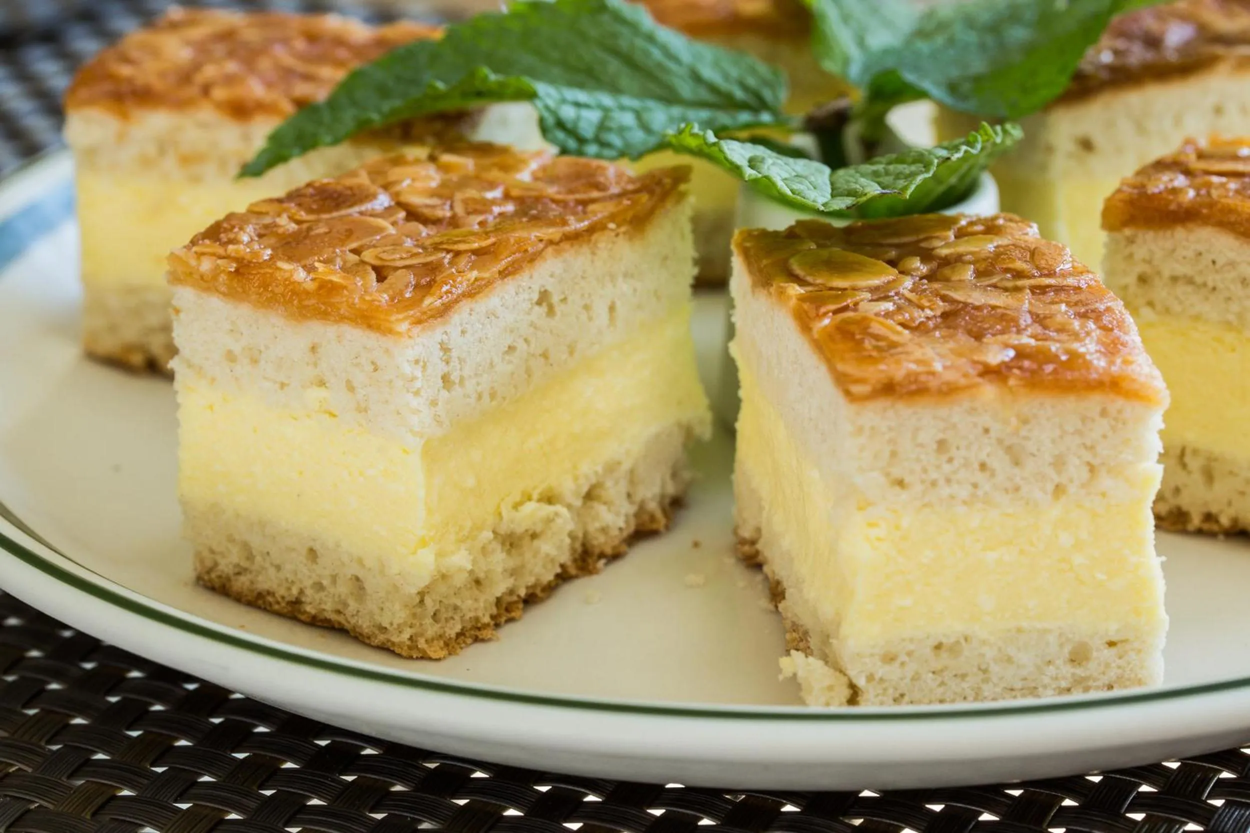 Breakfast in INN AT WAWANISSEE POINT