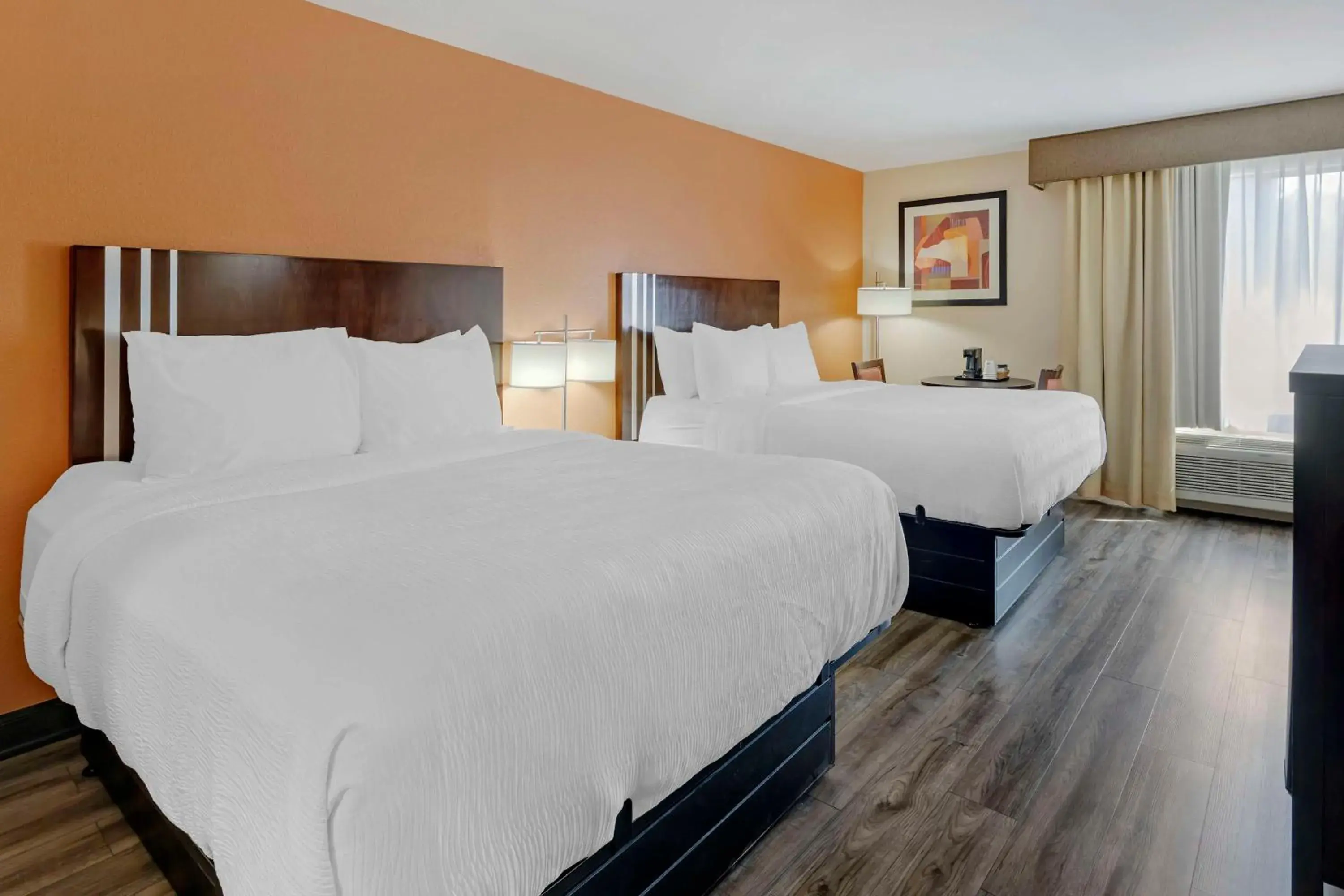 Bedroom, Bed in Best Western Kimball Inn Bedroom, Bed in Best Western Kimball Inn