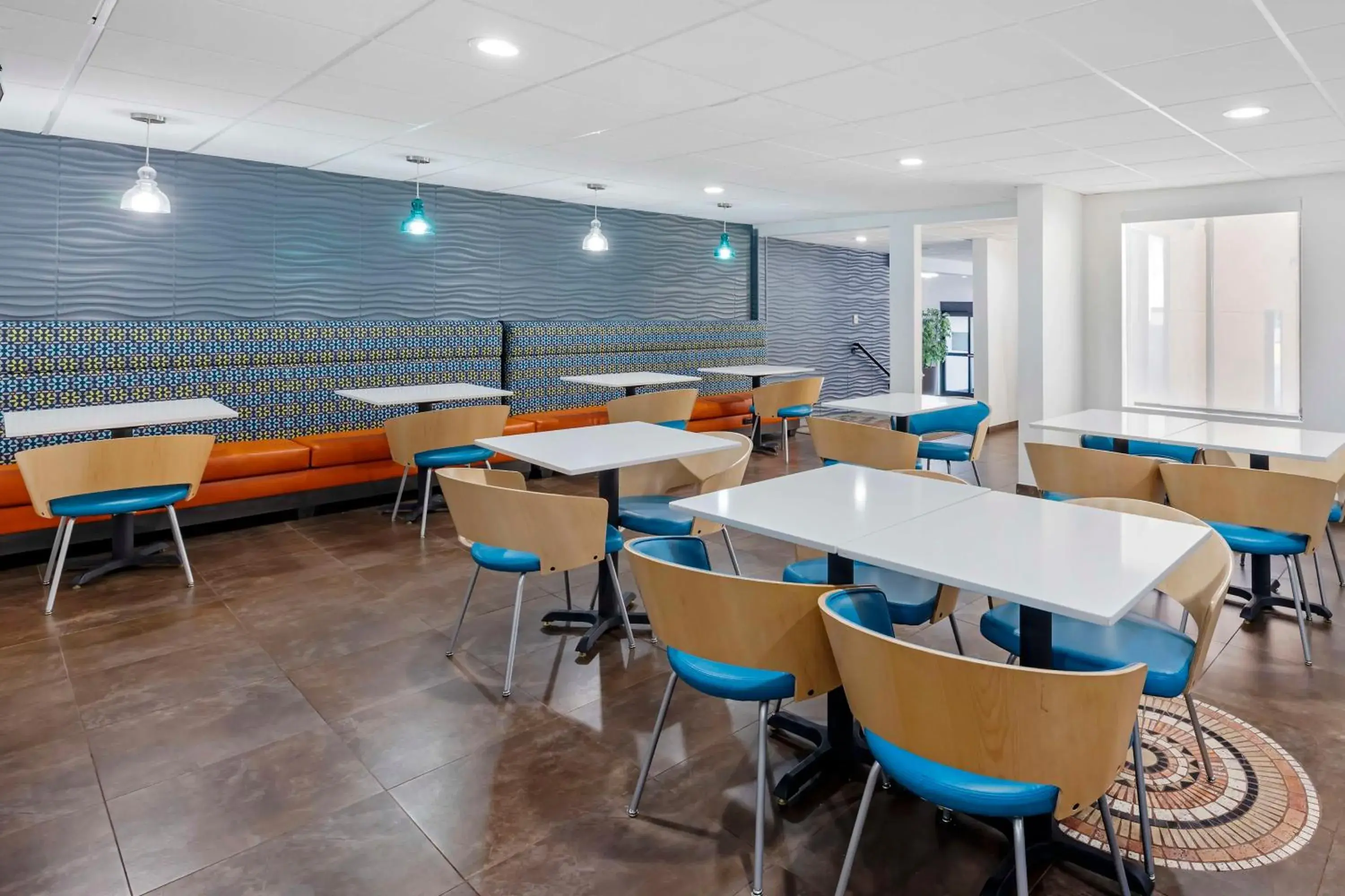 Breakfast in Best Western Kimball Inn Breakfast in Best Western Kimball Inn