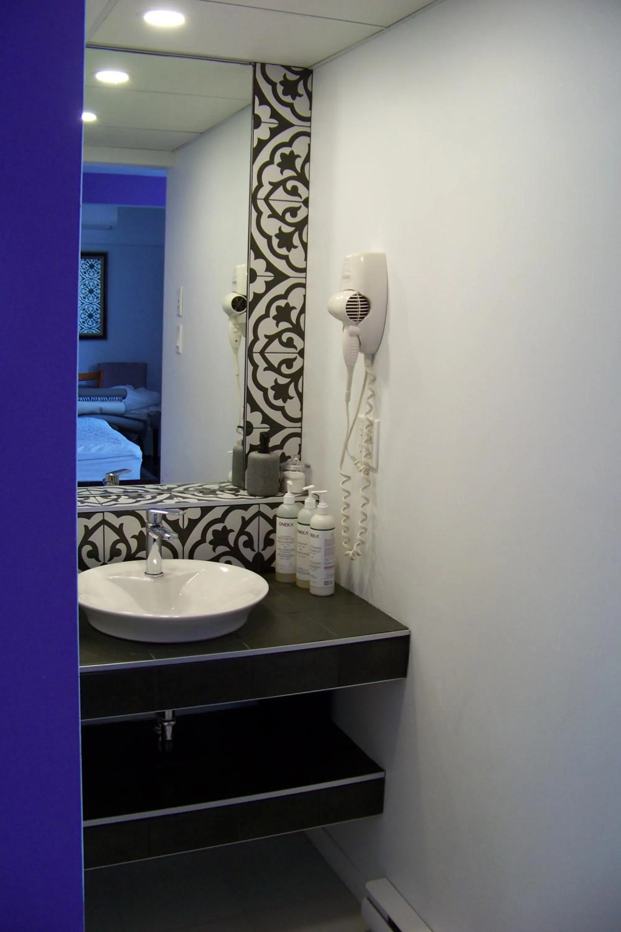 Bathroom in Auberge aux Deux Lions