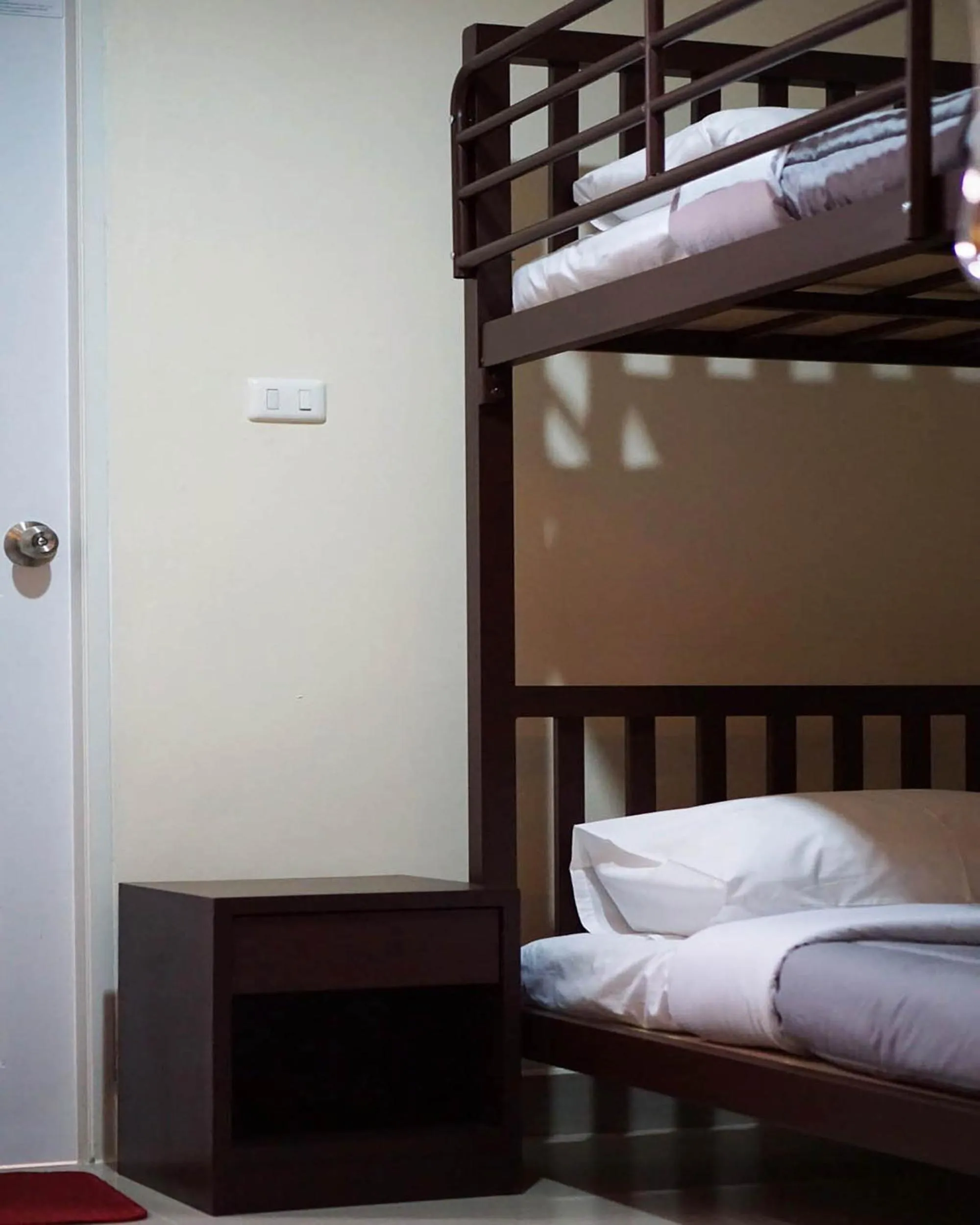 bunk bed, Bed in The Cosy River