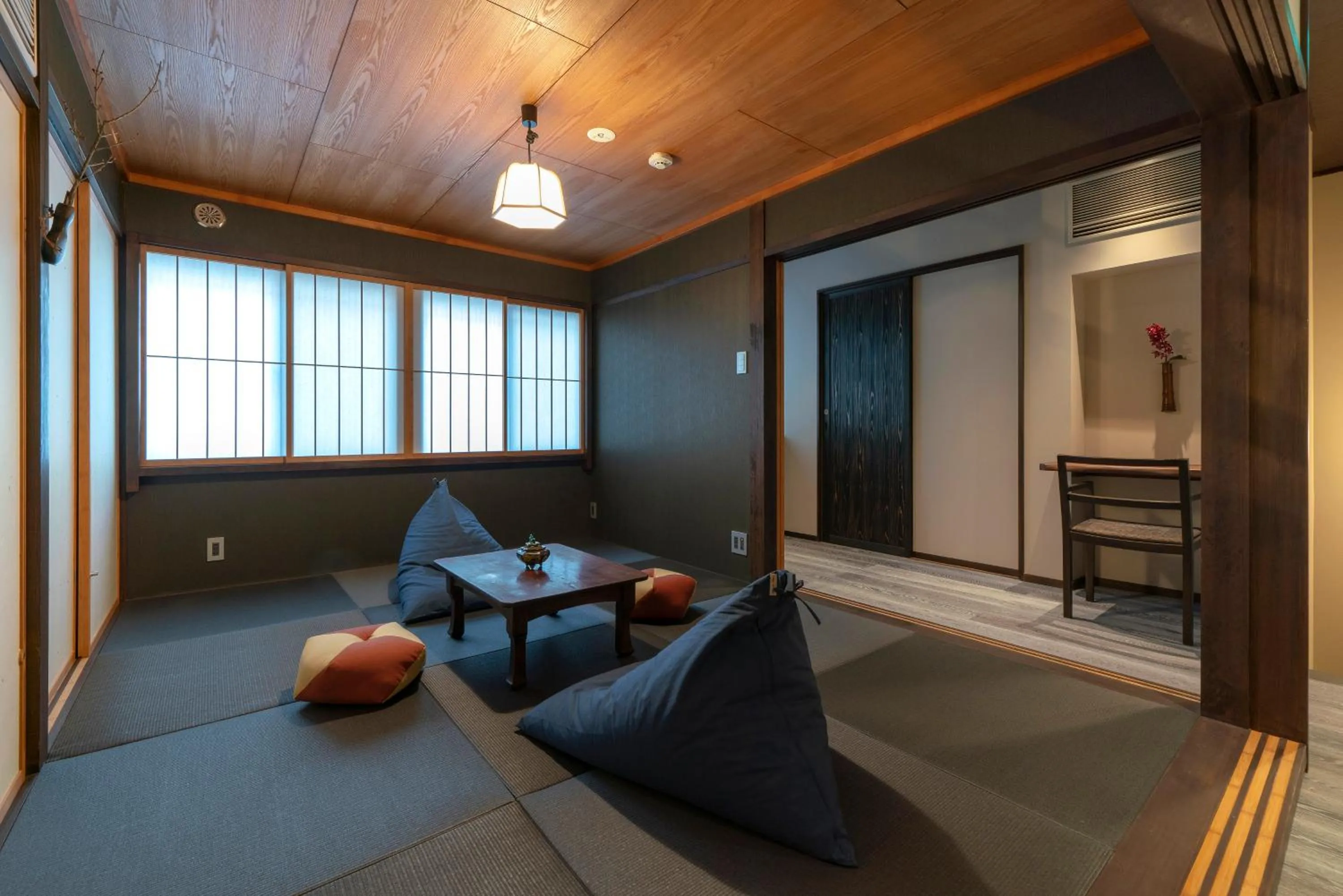 Bedroom in Ainotsuji Machiya House