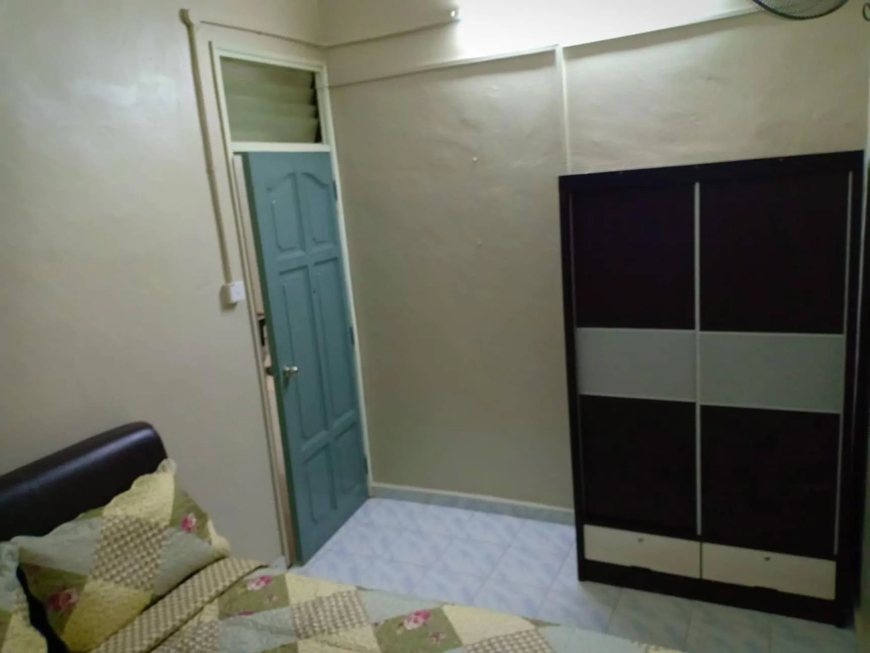 Bed in Homestay Sejati