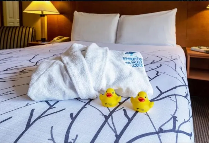 Bed in Pemberton Valley Lodge