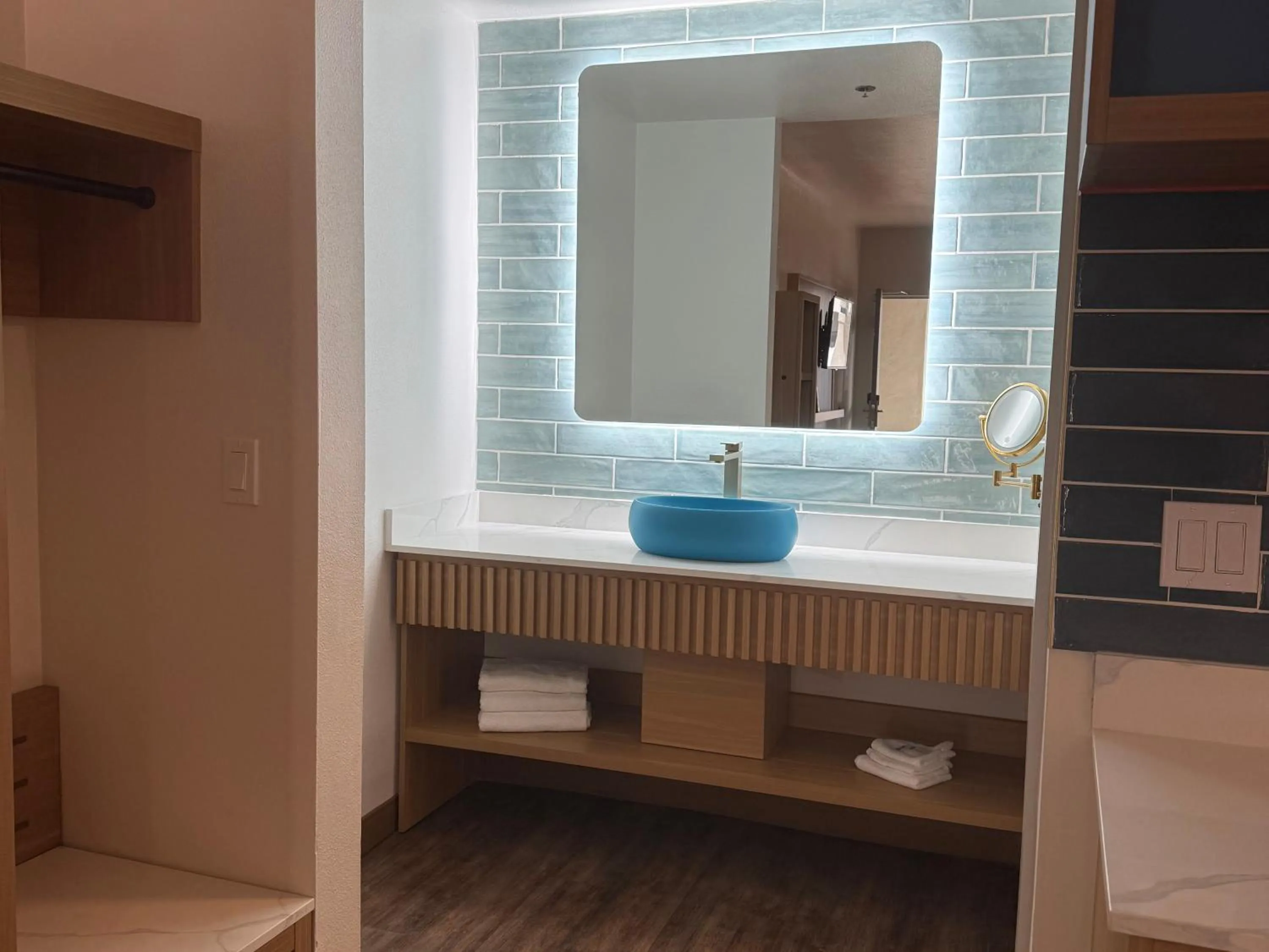 Bathroom in Rodeway Inn Encinitas North