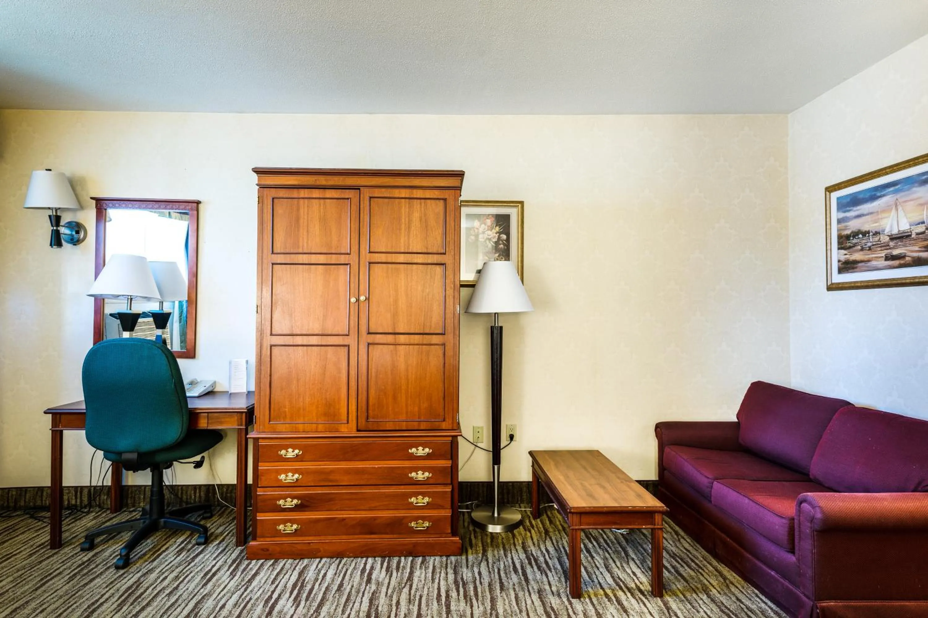 Seating Area in Anchor Inn