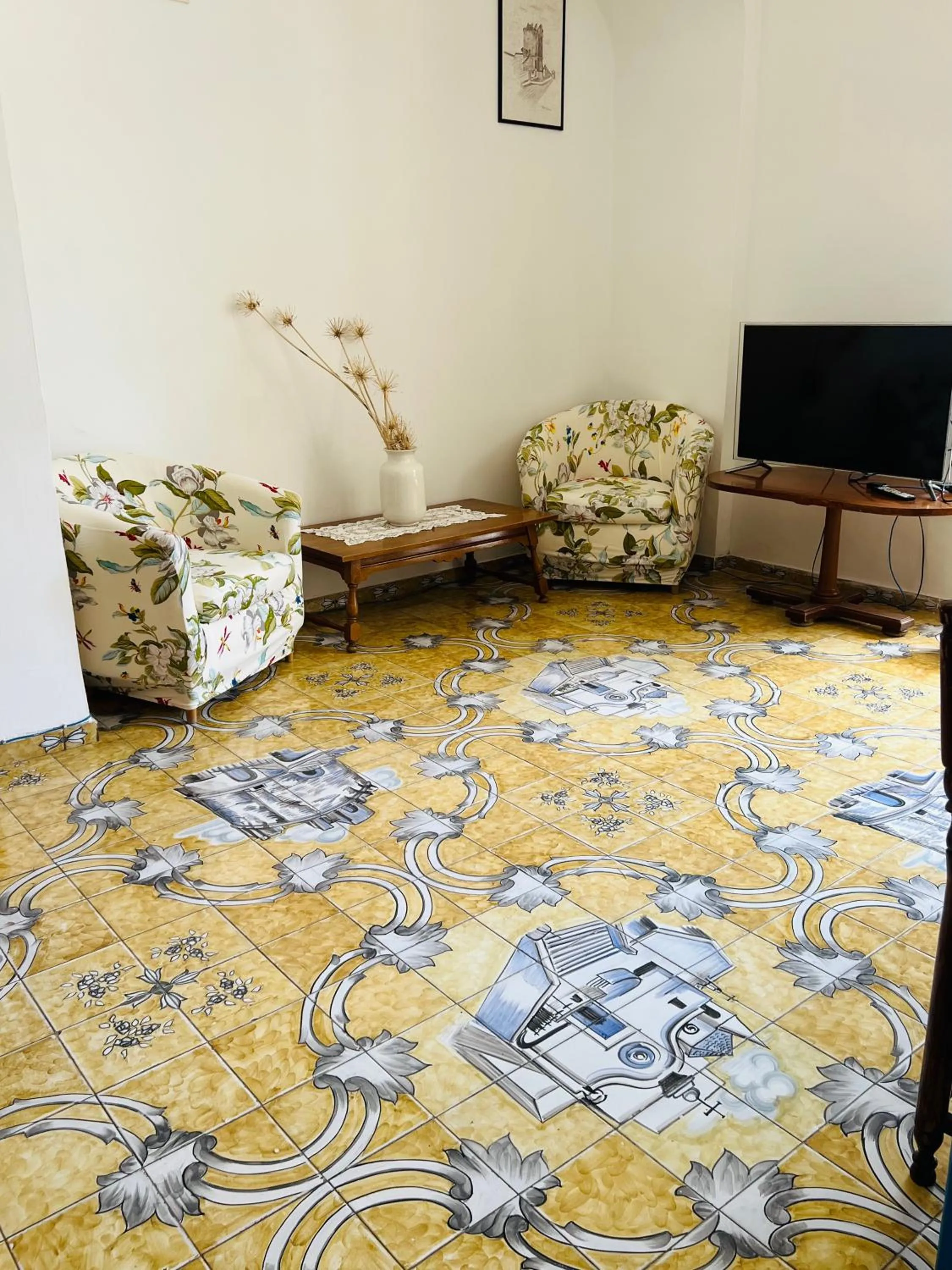 Communal lounge/ TV room in Villa Thomas BB conduzione familiare