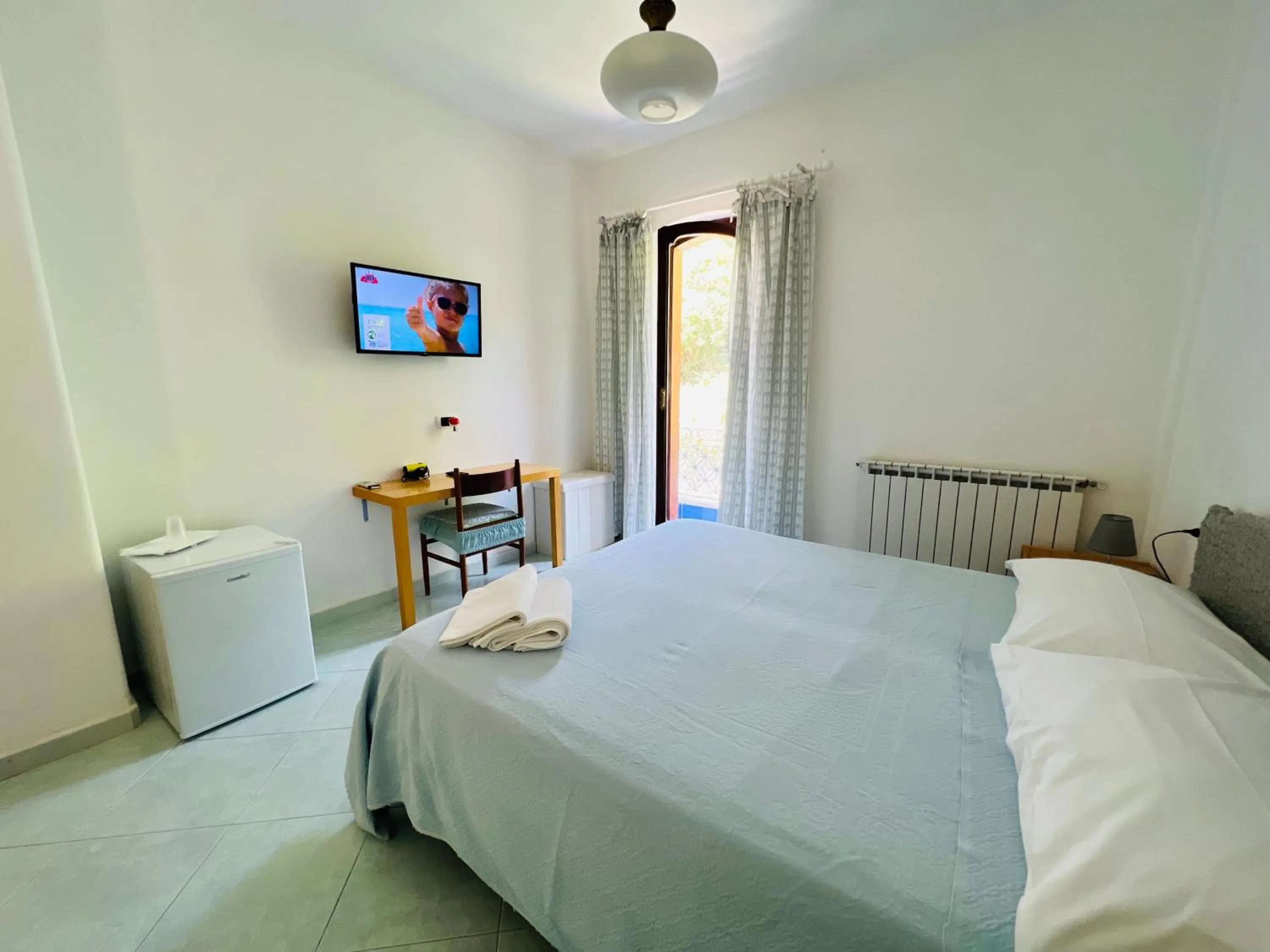 Photo of the whole room, Bed in Villa Thomas BB conduzione familiare