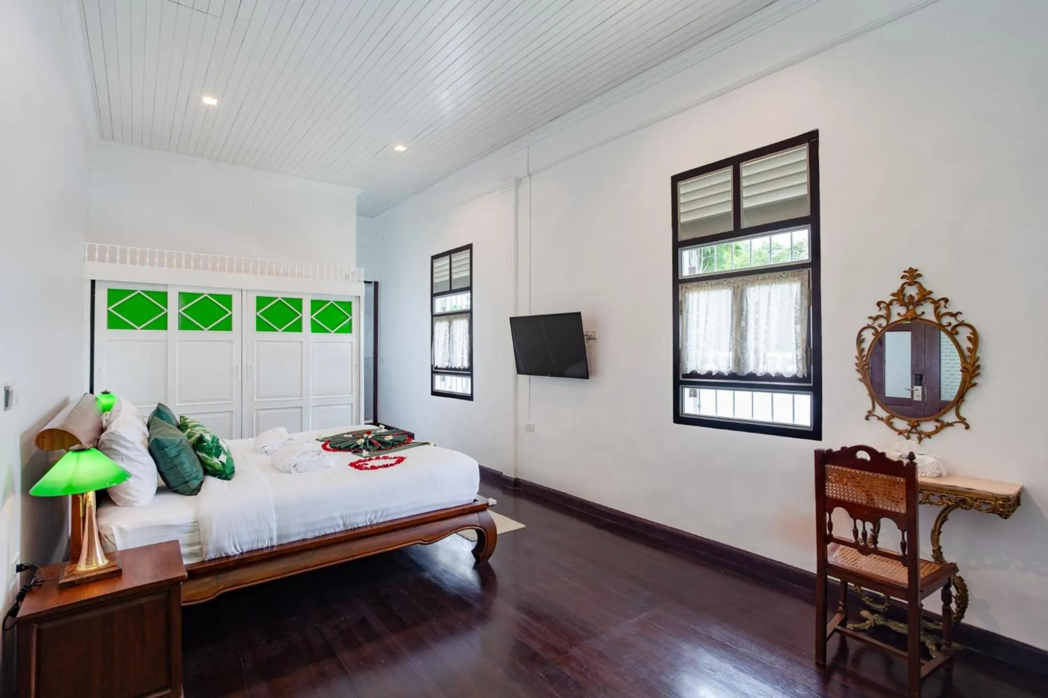 TV and multimedia in Sound Gallery House - SHA Plus