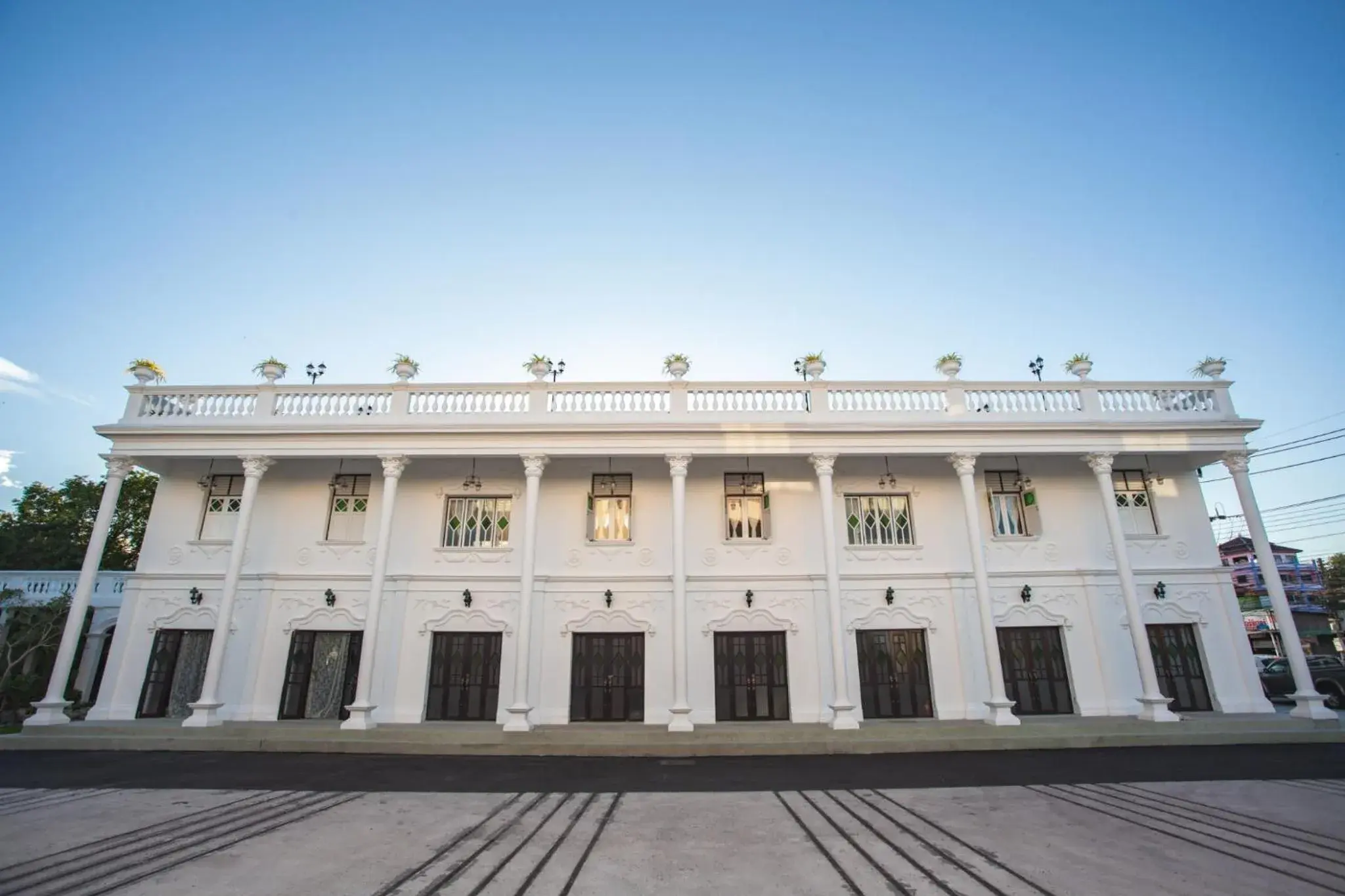 Property building in Sound Gallery House - SHA Plus Property building in Sound Gallery House - SHA Plus