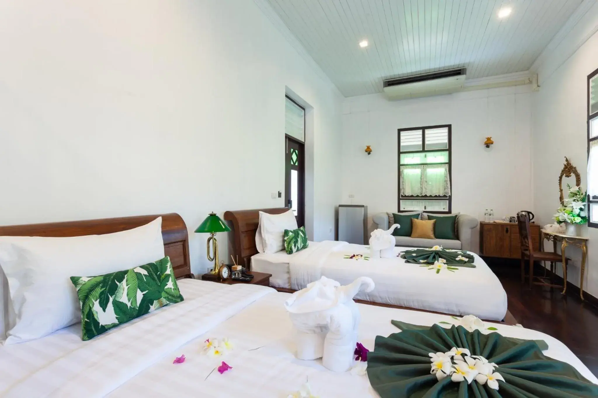 Bed in Sound Gallery House - SHA Plus Bed in Sound Gallery House - SHA Plus