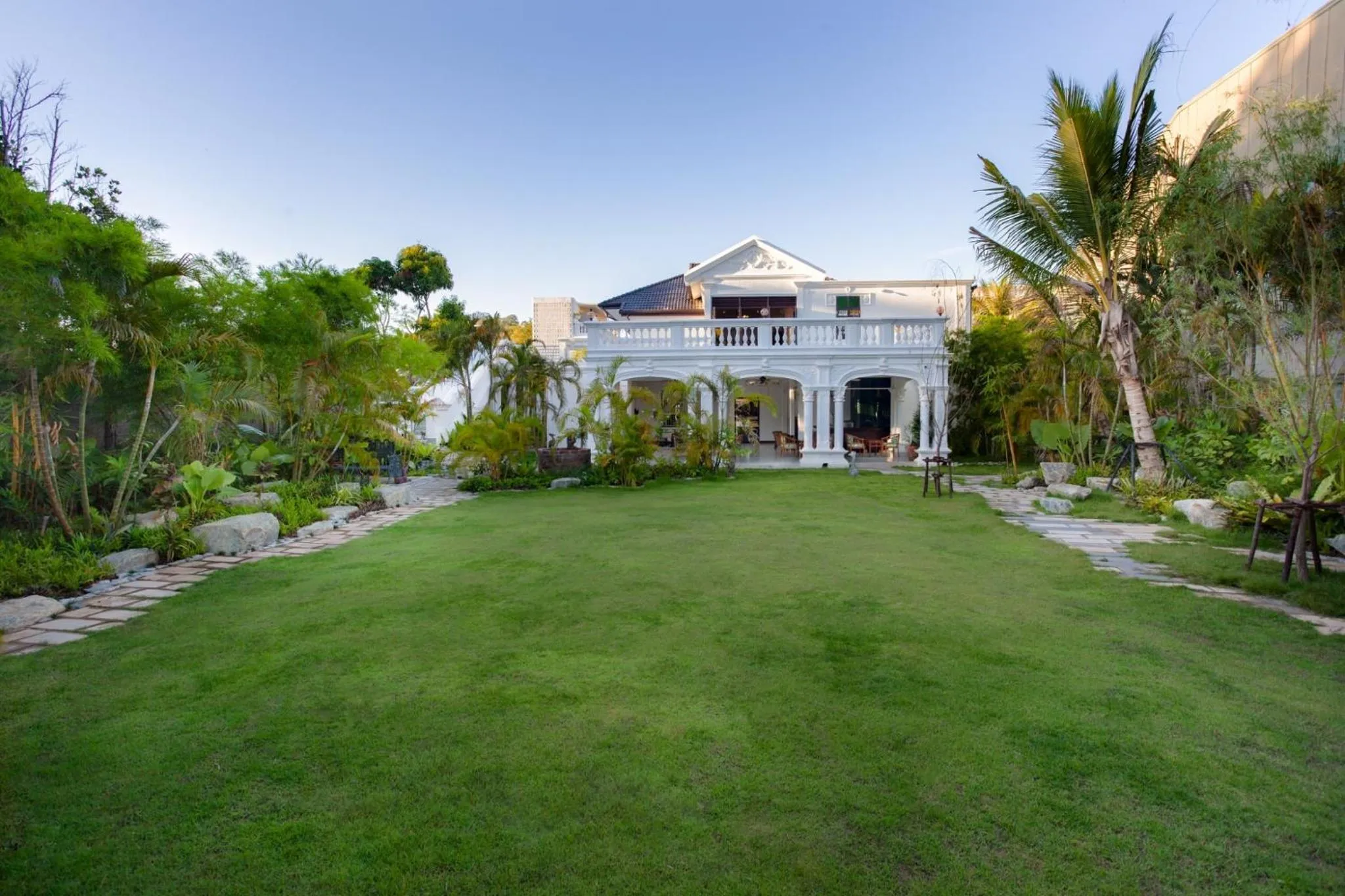 Natural landscape in Sound Gallery House - SHA Plus