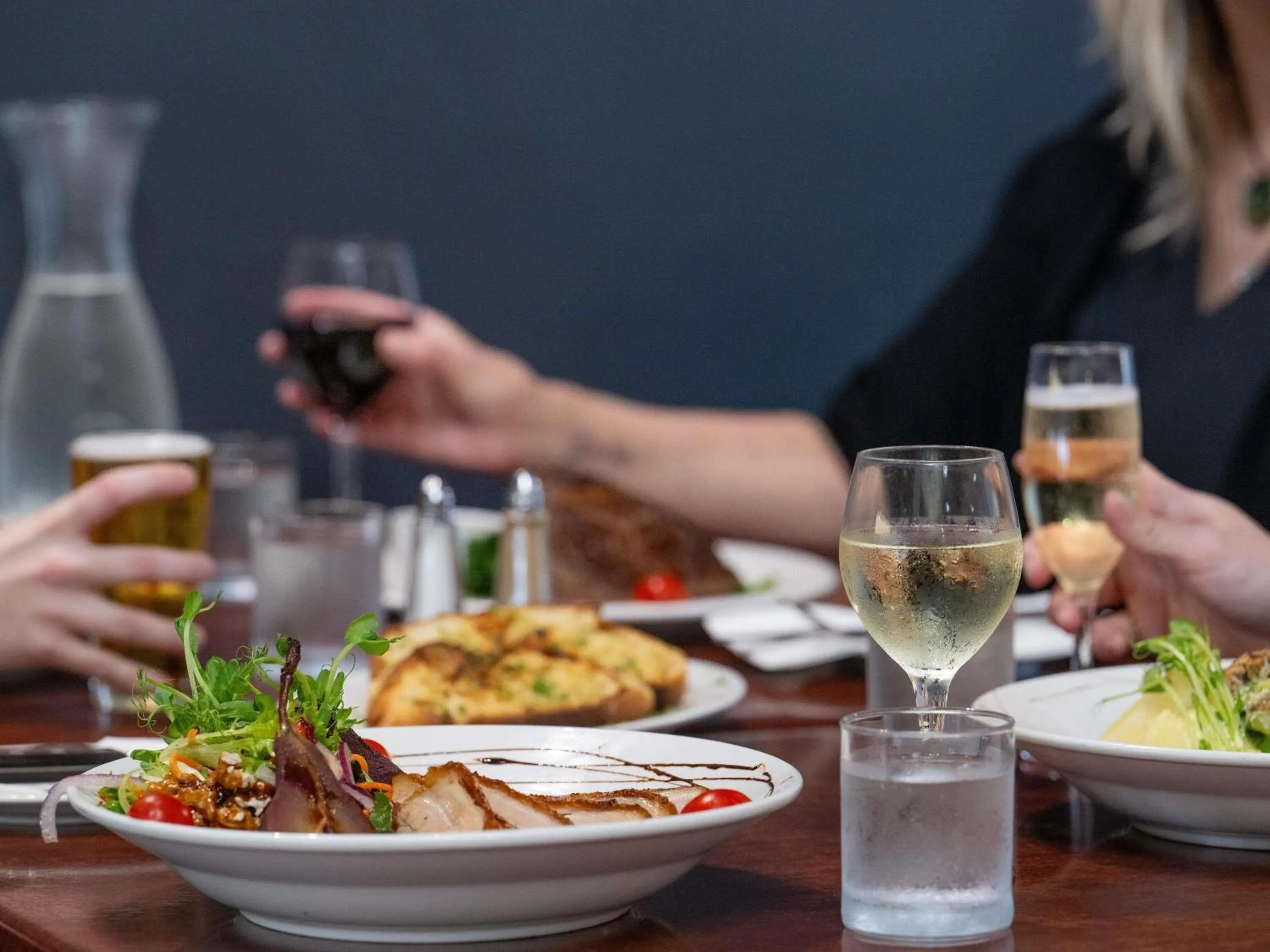 Restaurant/places to eat in Mercure Bunbury Sanctuary Golf Resort