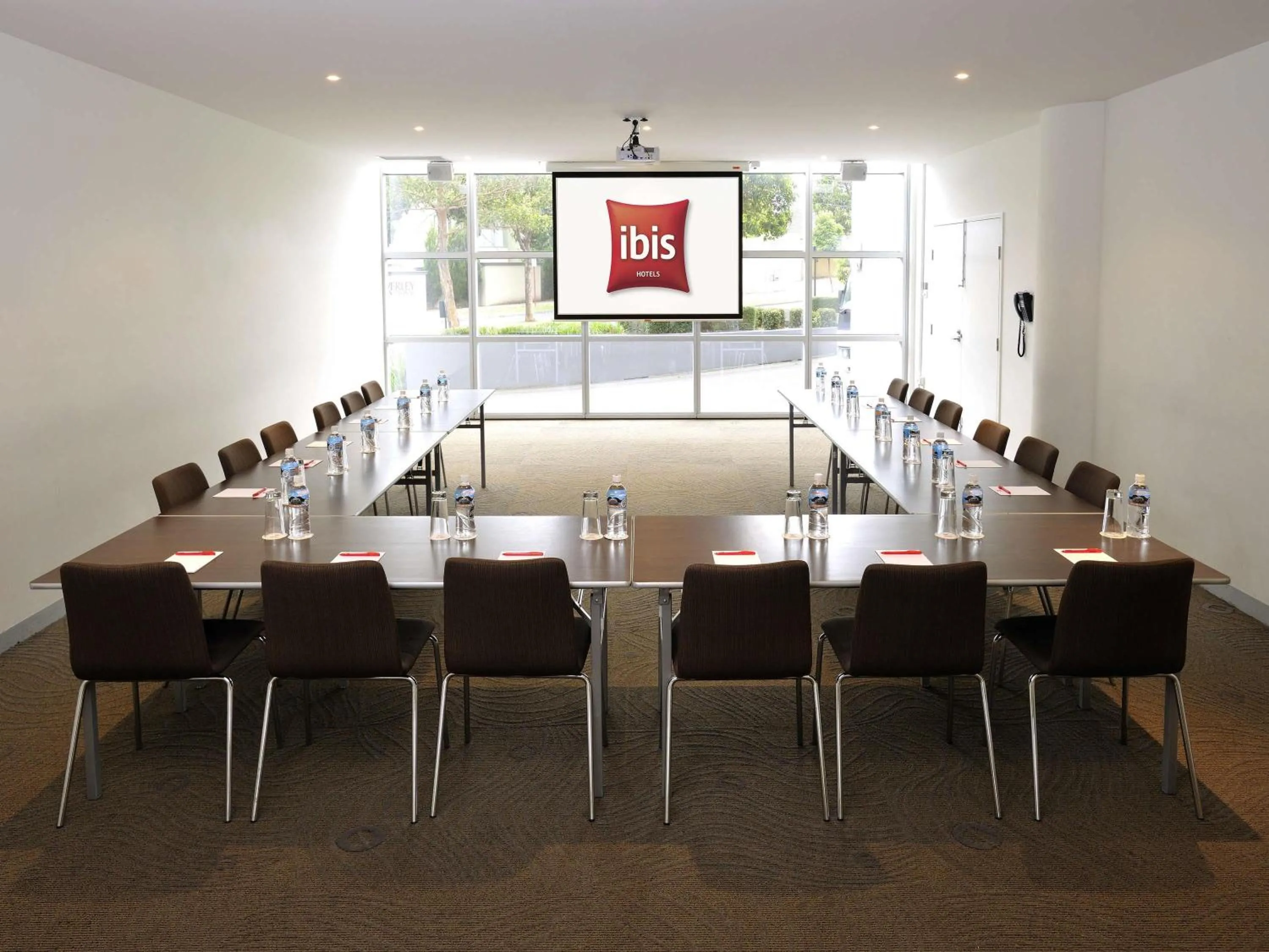 Meeting/conference room in ibis Melbourne - Glen Waverley