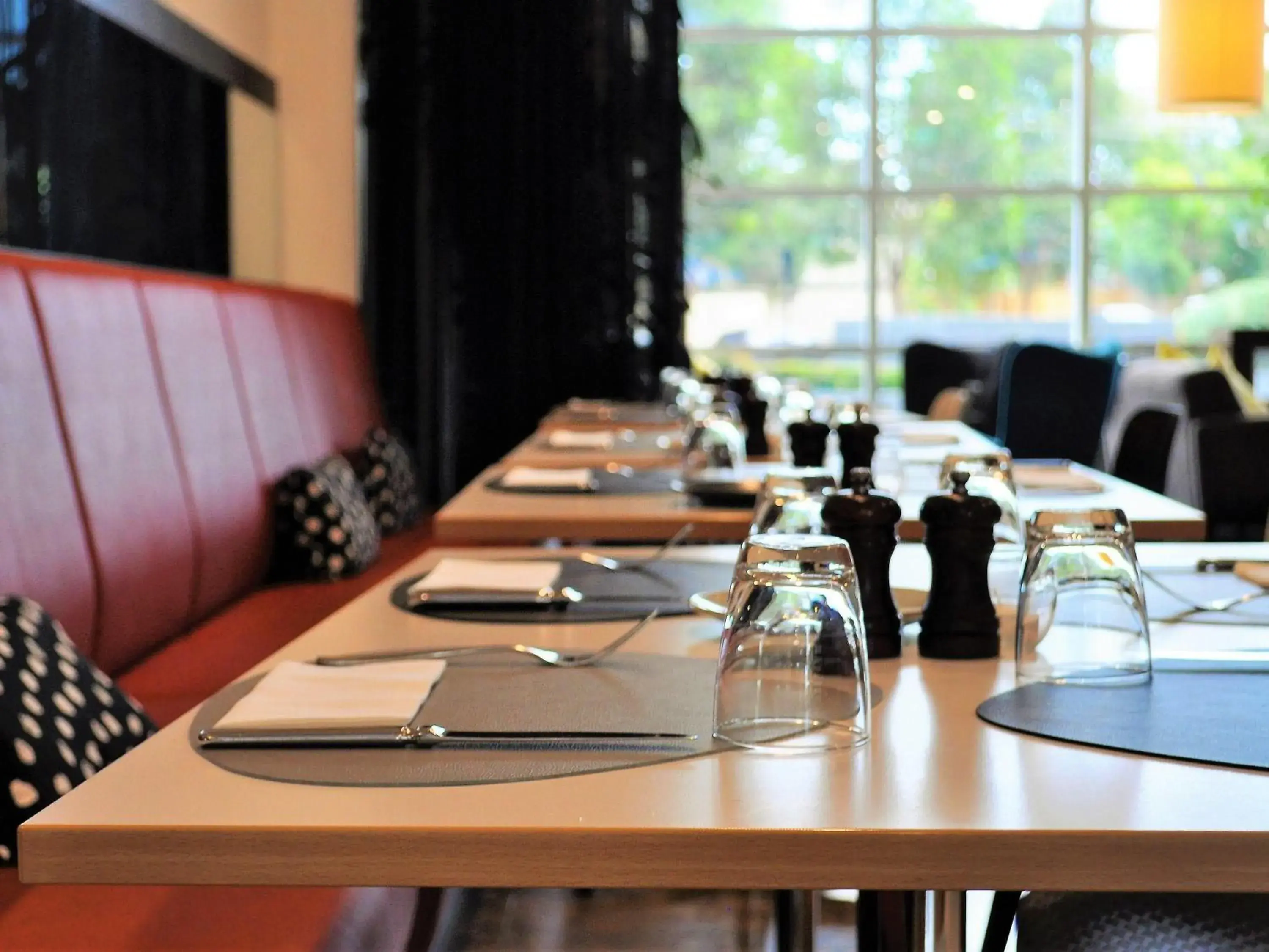 Restaurant/places to eat in ibis Melbourne - Glen Waverley Restaurant/places to eat in ibis Melbourne - Glen Waverley