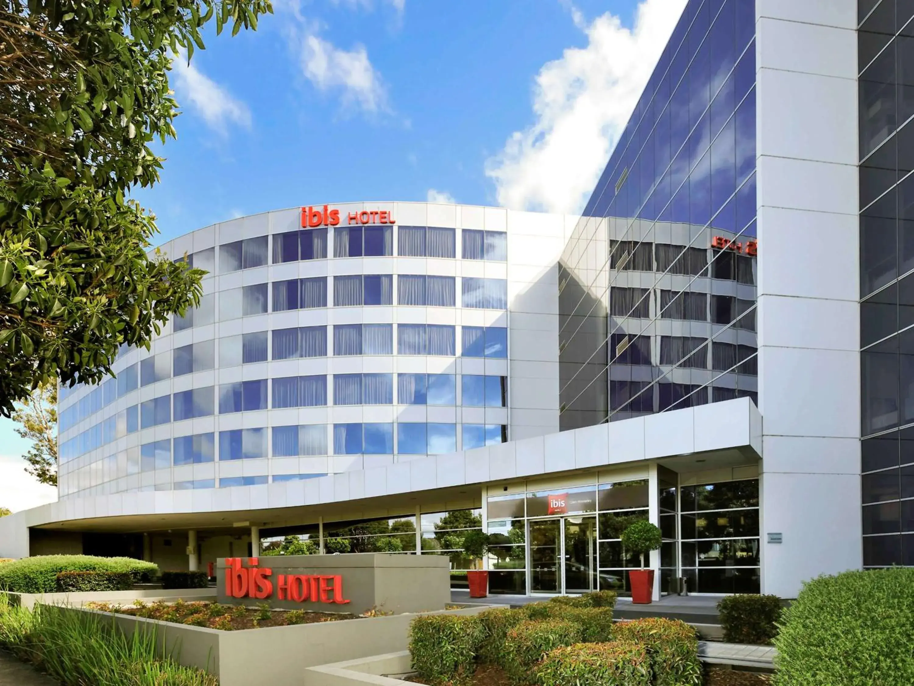 Property building in ibis Melbourne - Glen Waverley Property building in ibis Melbourne - Glen Waverley