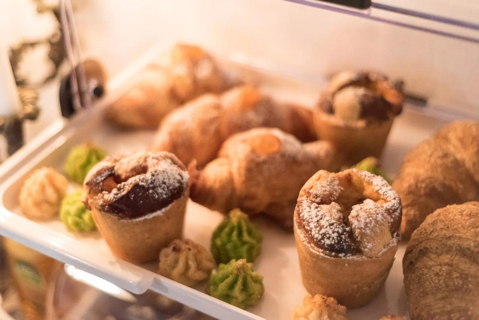 Breakfast in Le Teste di Moro al Duomo