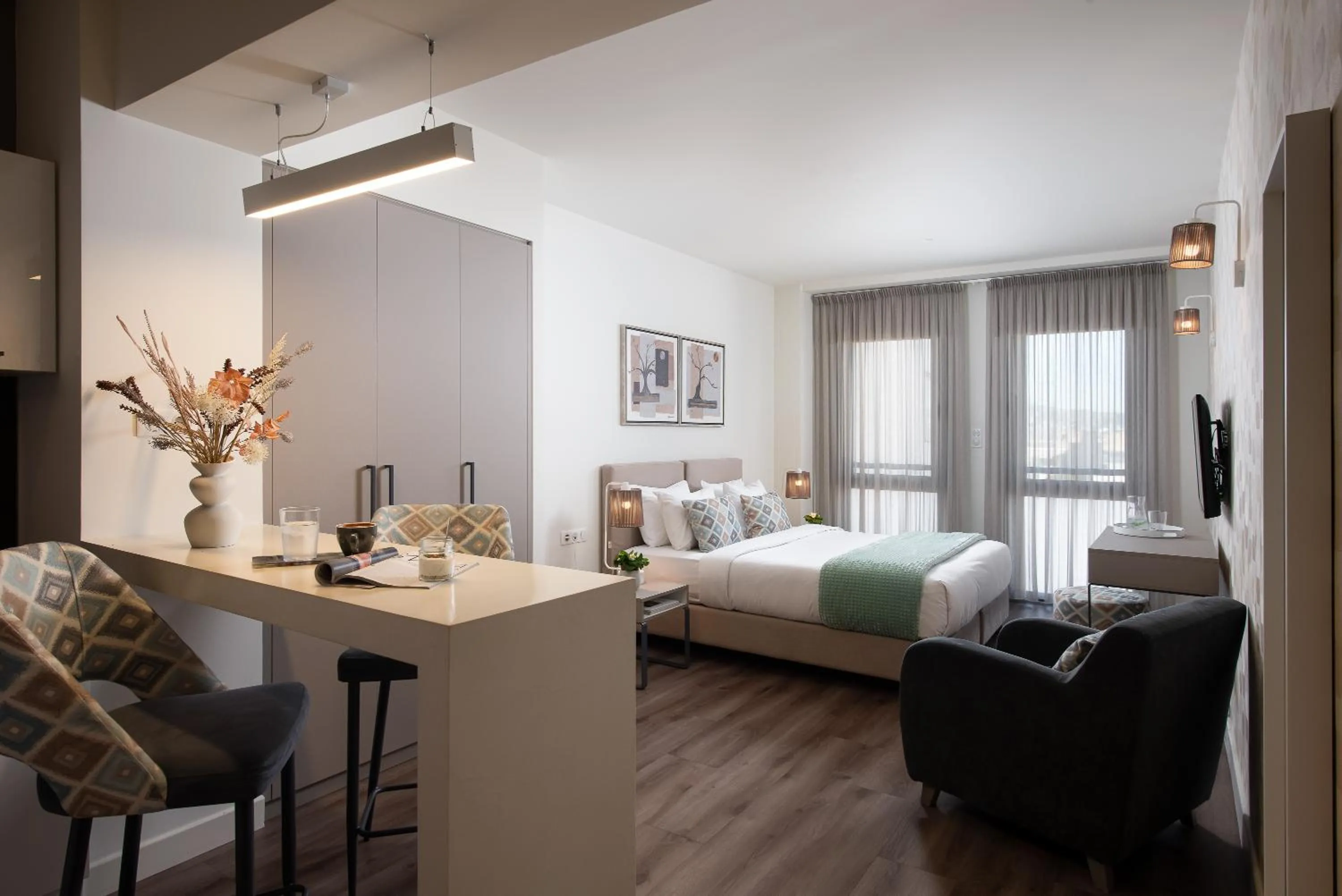 Bed in Urban Nest - Suites & Apartments