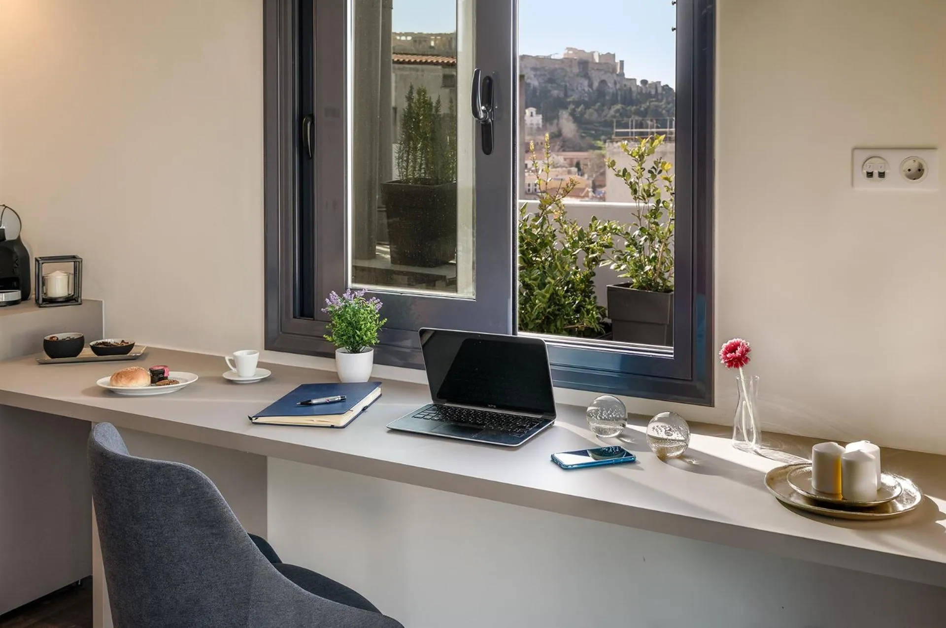 Coffee/tea facilities in Urban Nest - Suites & Apartments