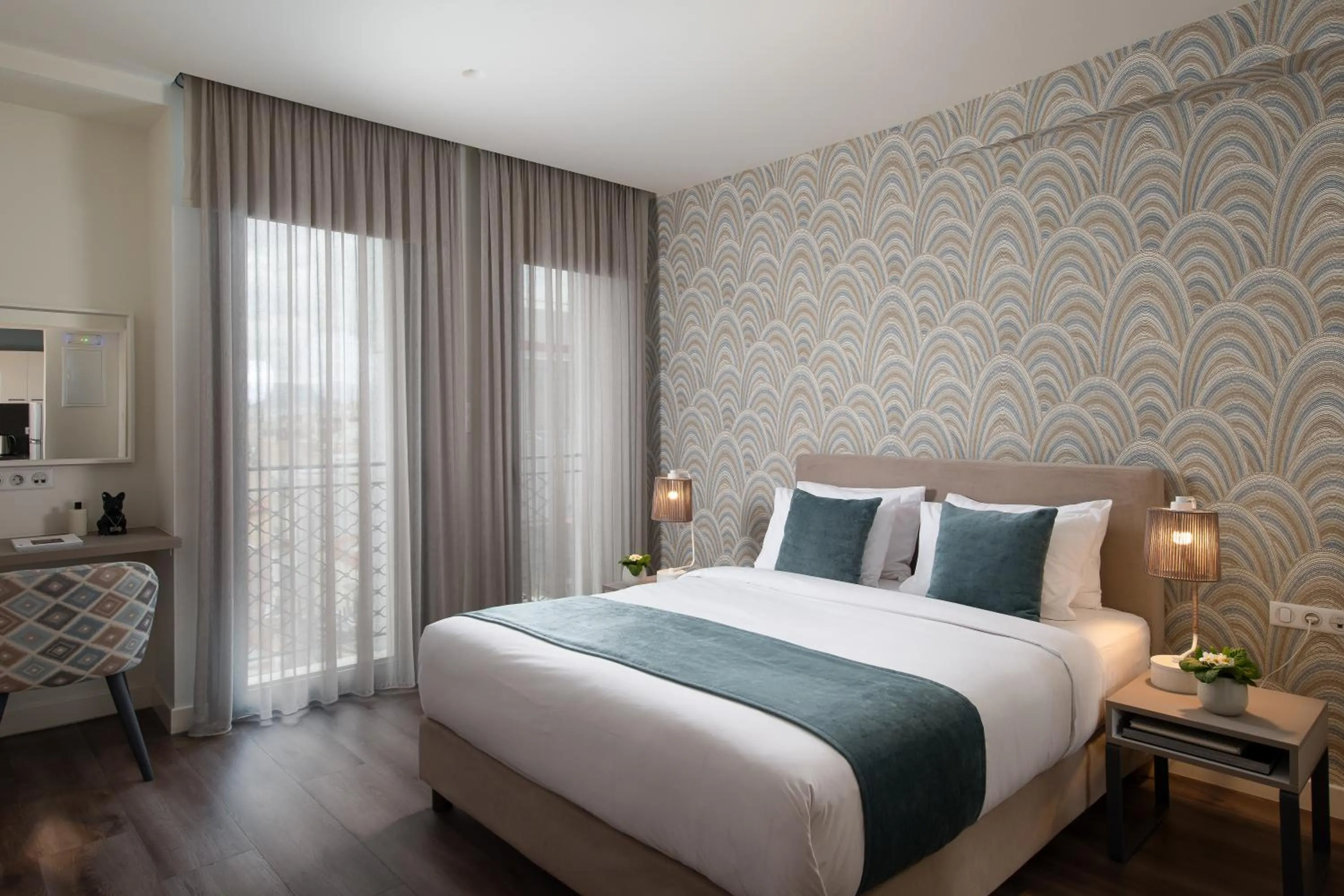 Bed in Urban Nest - Suites & Apartments