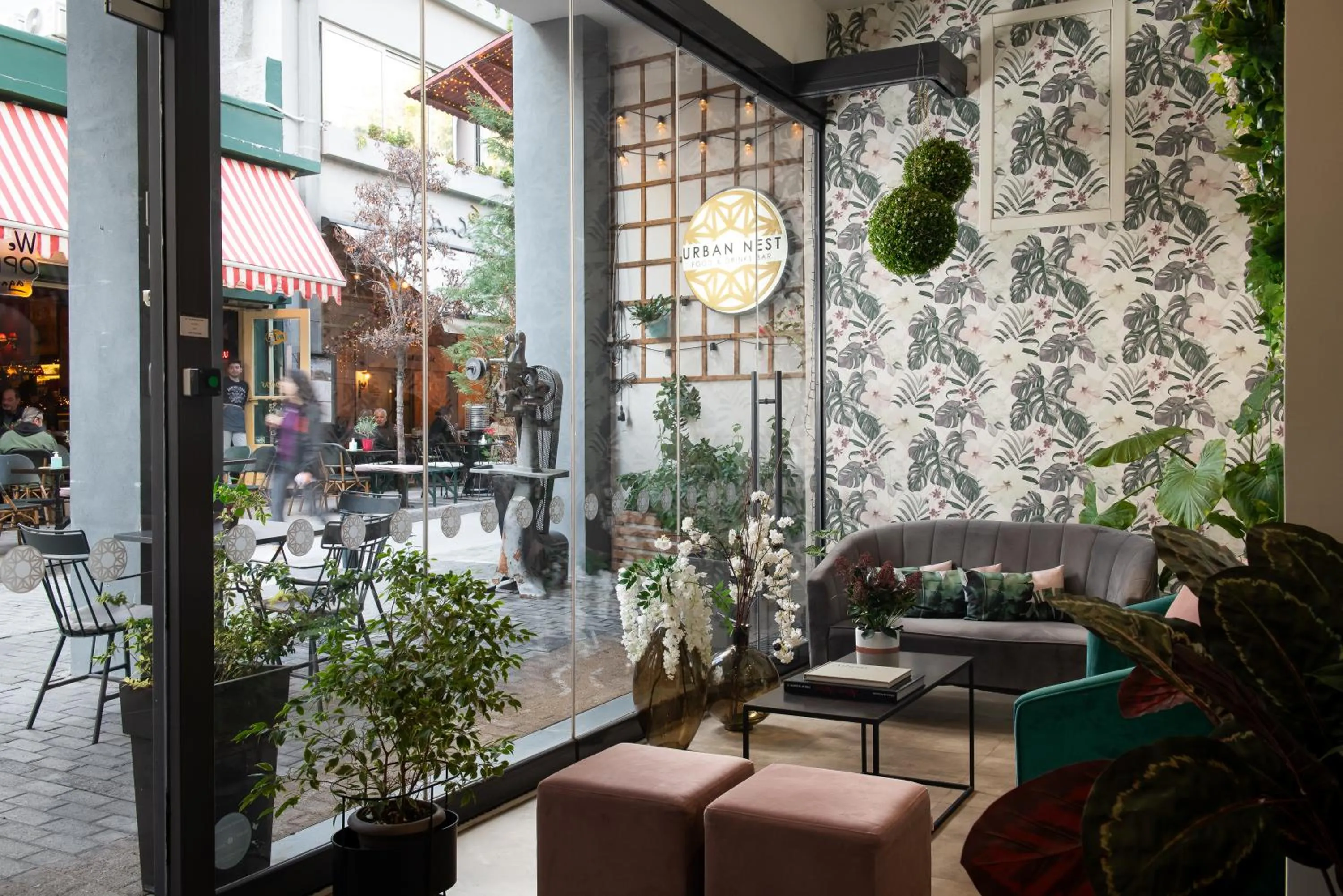 Lobby or reception in Urban Nest - Suites & Apartments