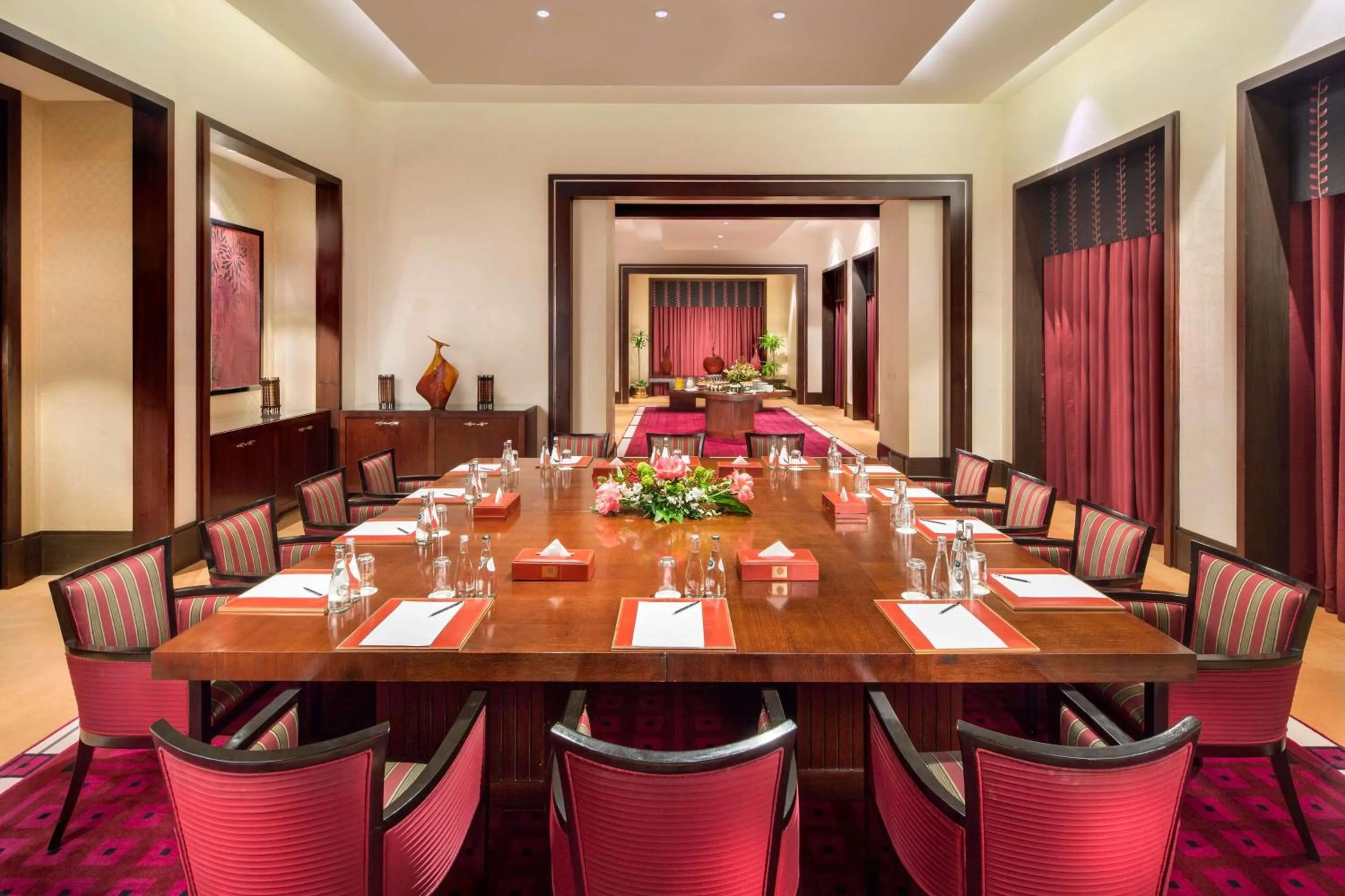Meeting/conference room in Waldorf Astoria Jeddah - Qasr Al Sharq