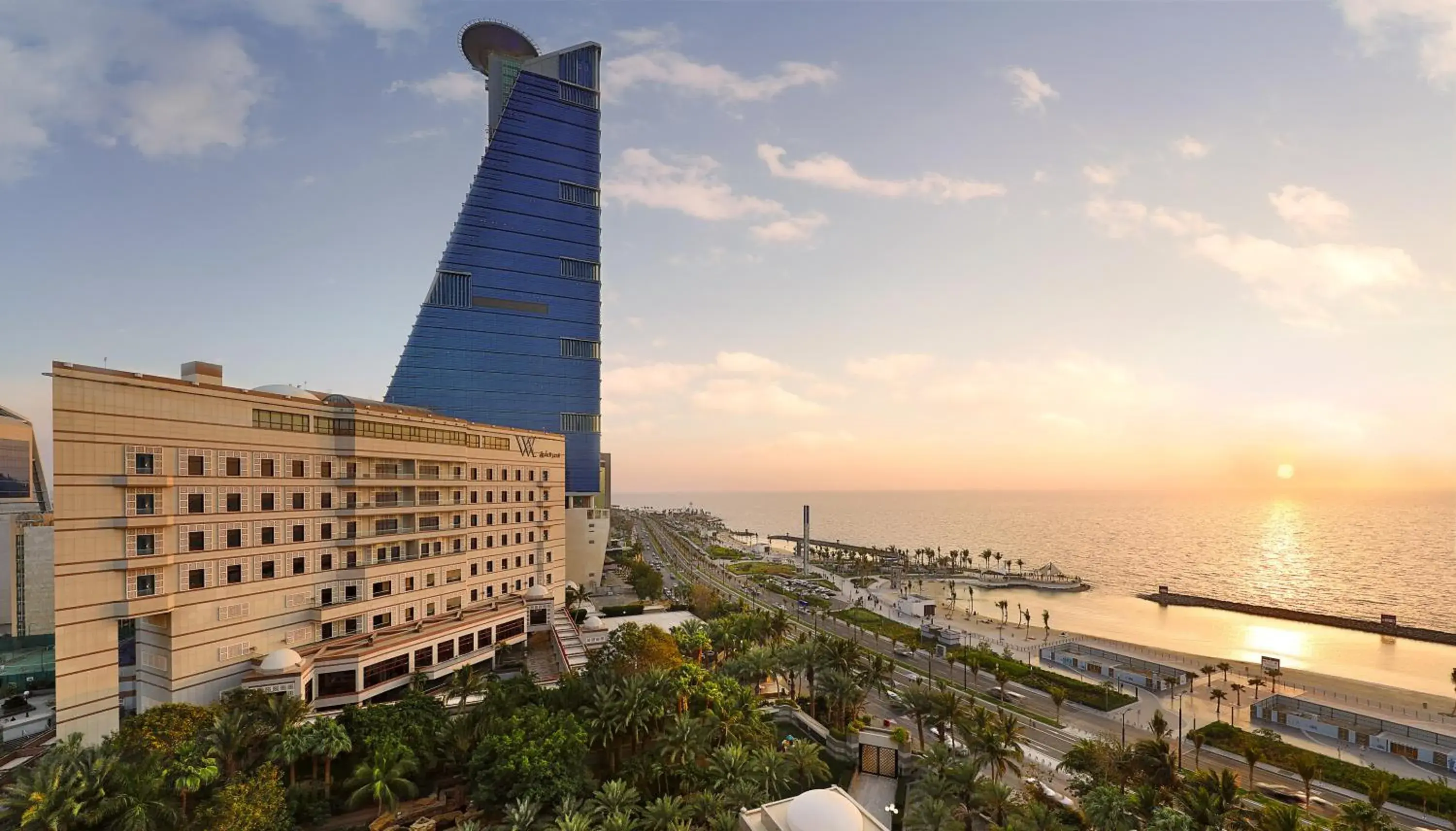 Property building in Waldorf Astoria Jeddah - Qasr Al Sharq Property building in Waldorf Astoria Jeddah - Qasr Al Sharq