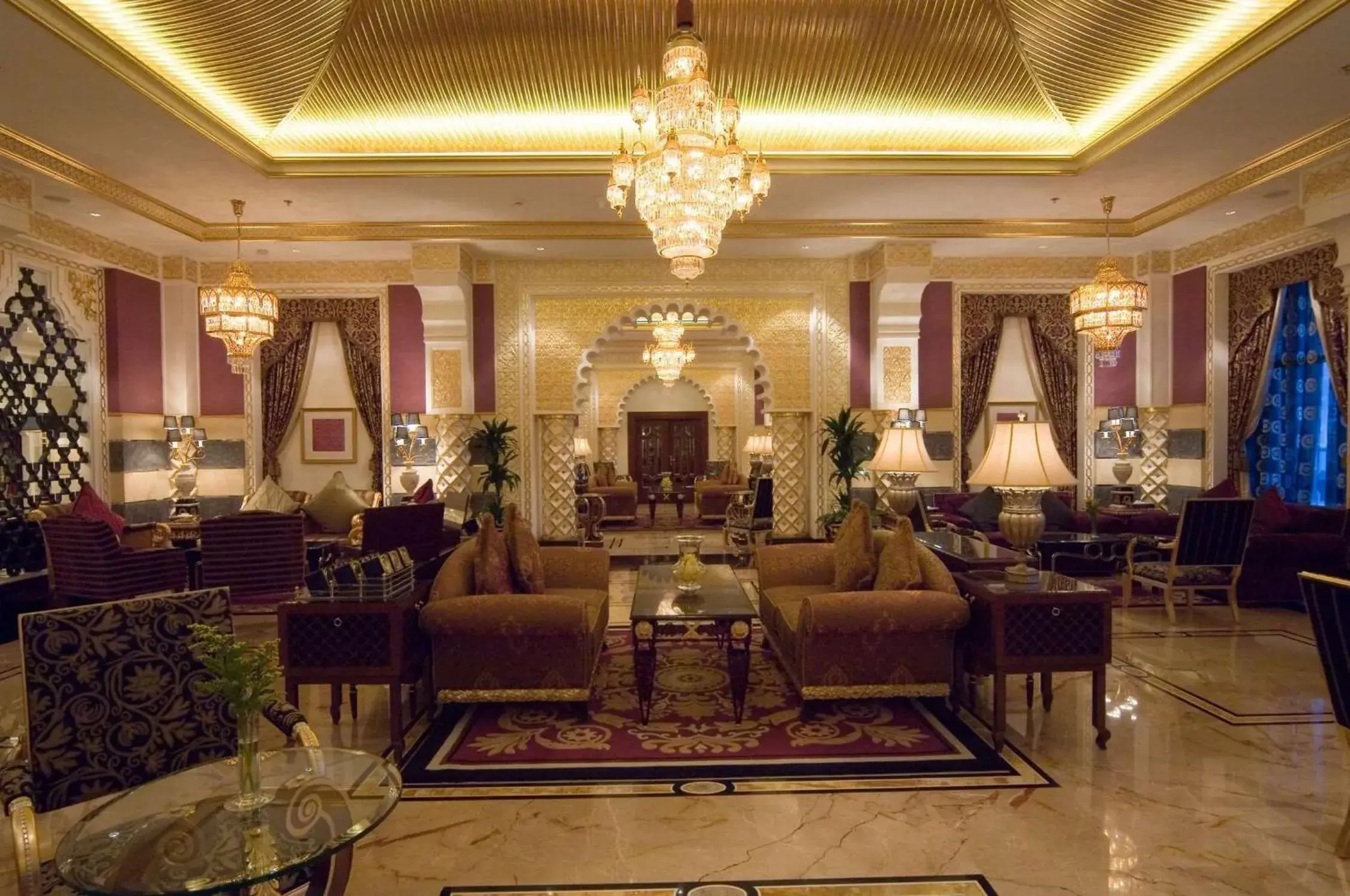 Lounge or bar in Waldorf Astoria Jeddah - Qasr Al Sharq Lounge or bar in Waldorf Astoria Jeddah - Qasr Al Sharq