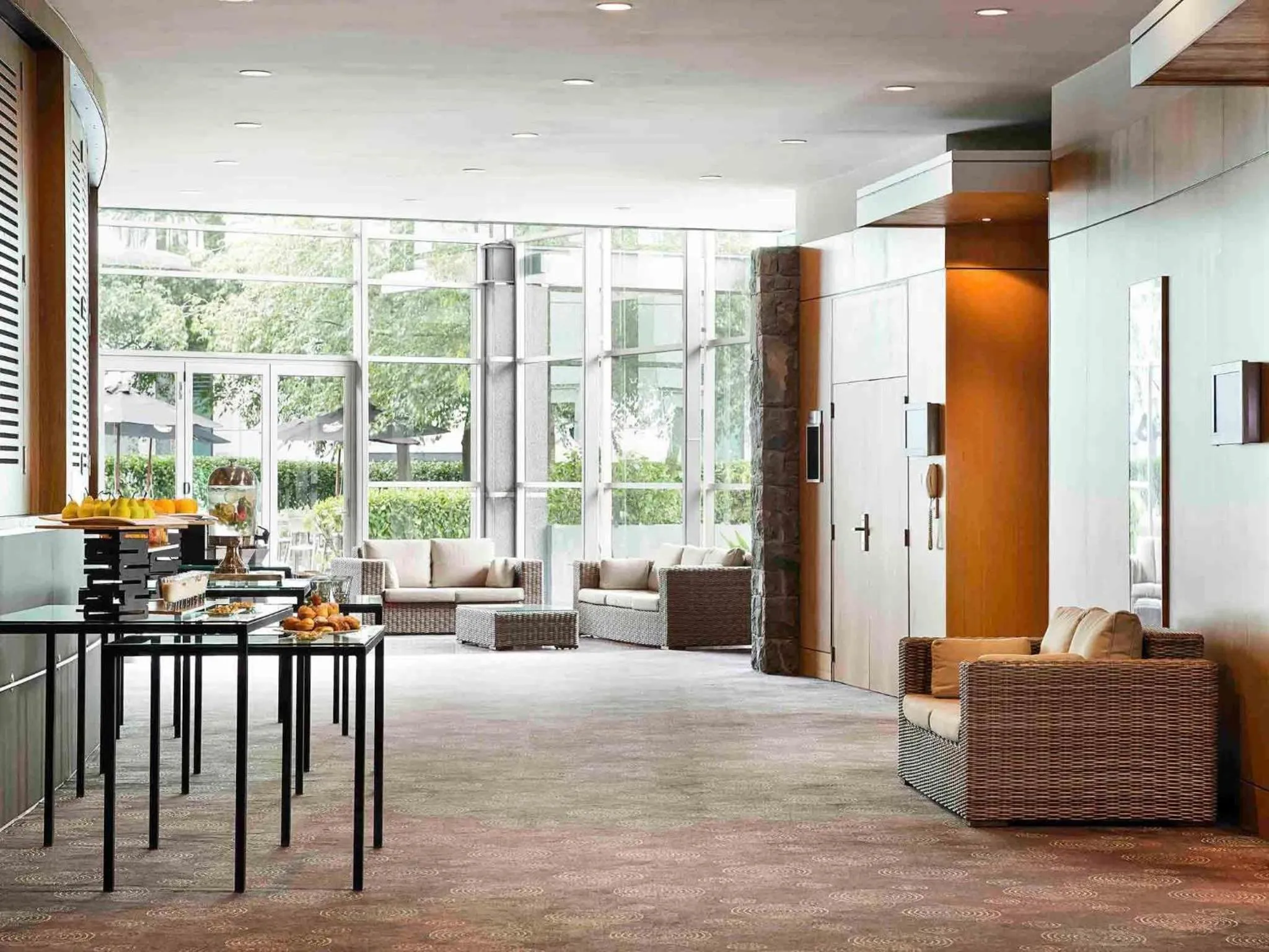 Meeting/conference room in ibis Auckland Ellerslie