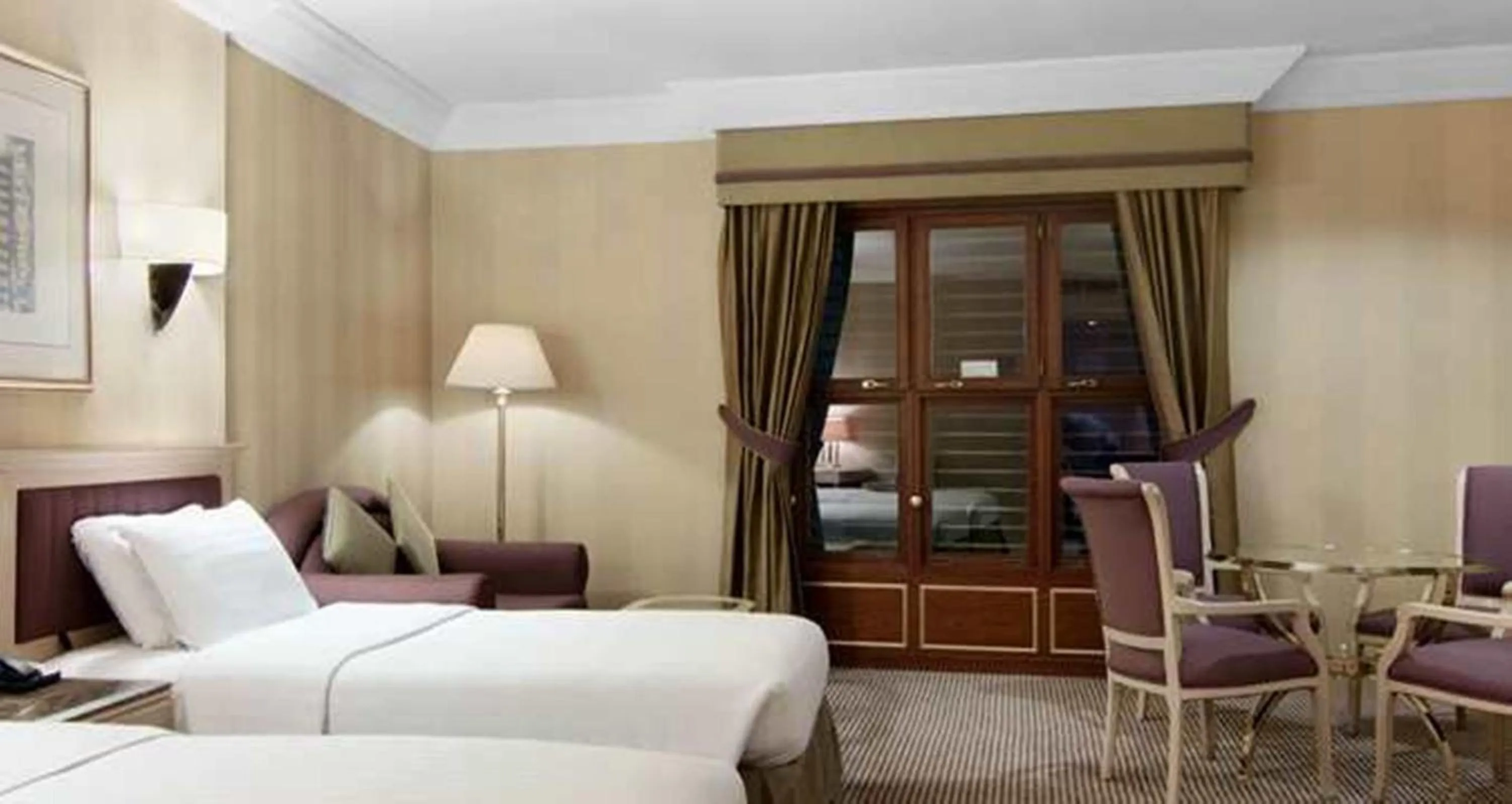 Photo of the whole room in Makkah Hotel