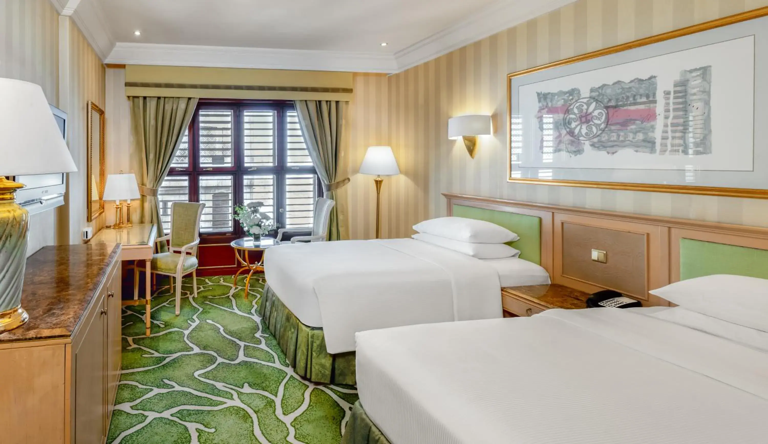 Premium Room partial Kaaba View with Two Twin Beds in Makkah Hotel Premium Room partial Kaaba View with Two Twin Beds in Makkah Hotel