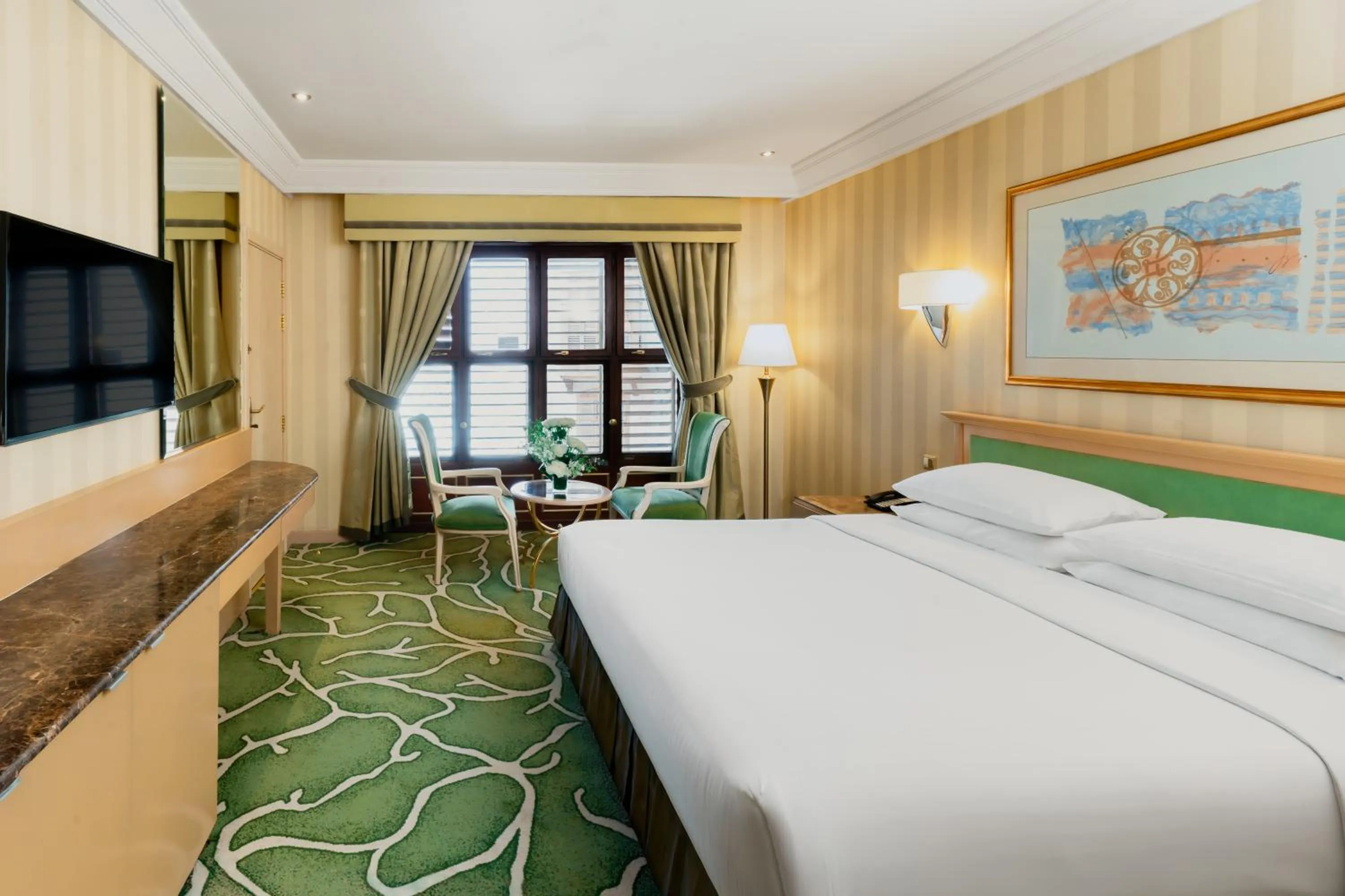 Photo of the whole room, Bed in Makkah Hotel