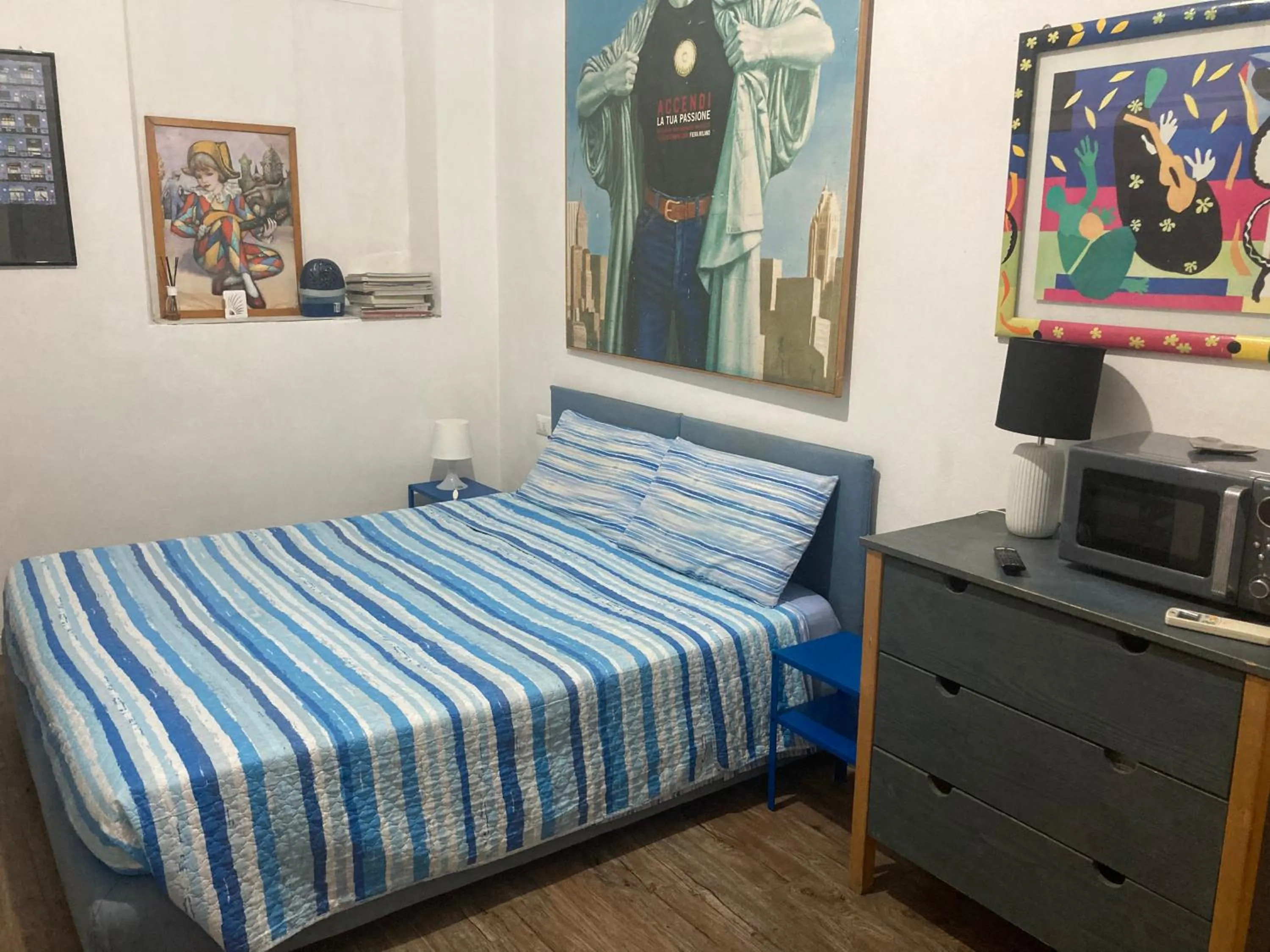 Bedroom, Bed in Room Saronno + B&B