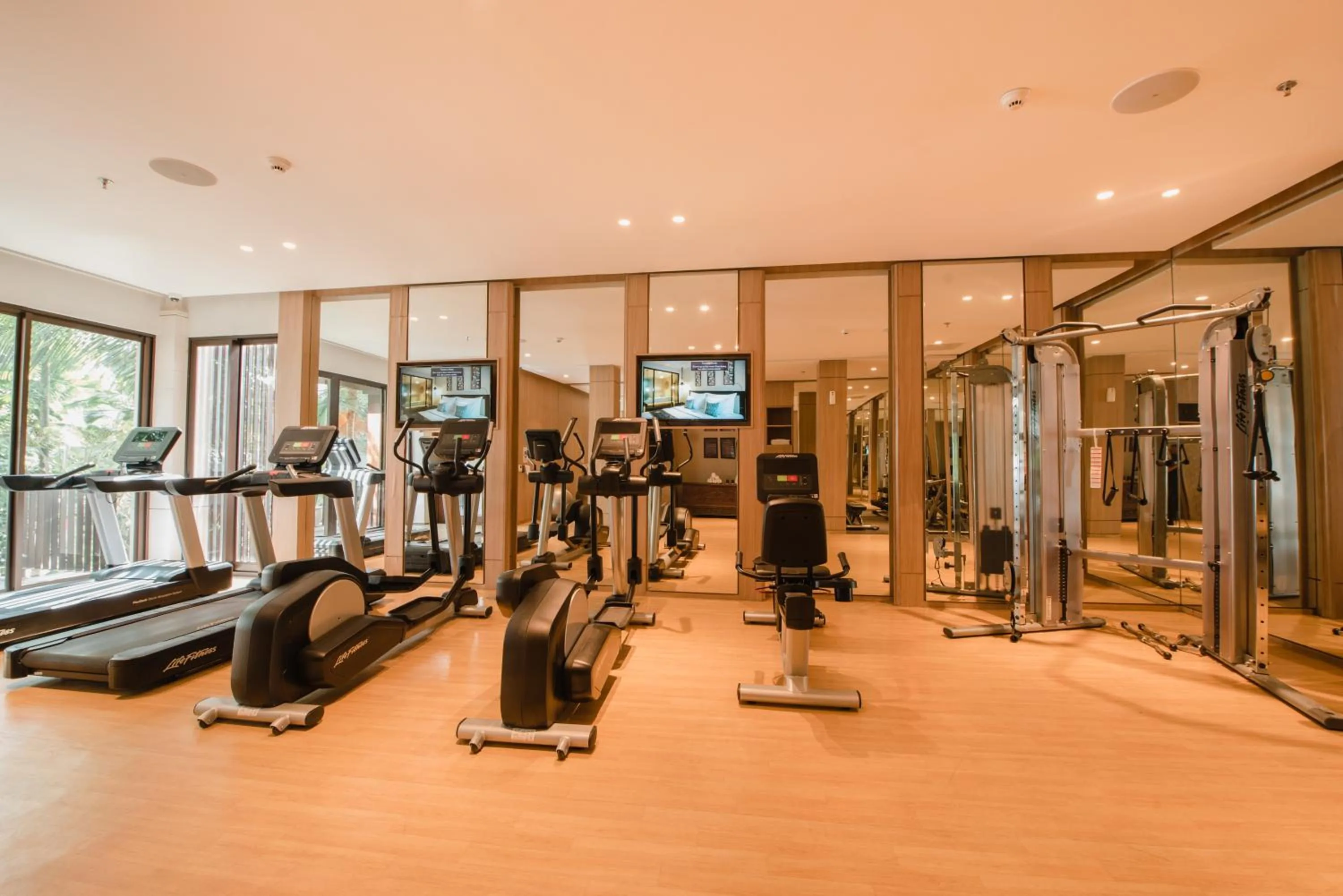 Fitness centre/facilities in Ramayana Suites and Resort