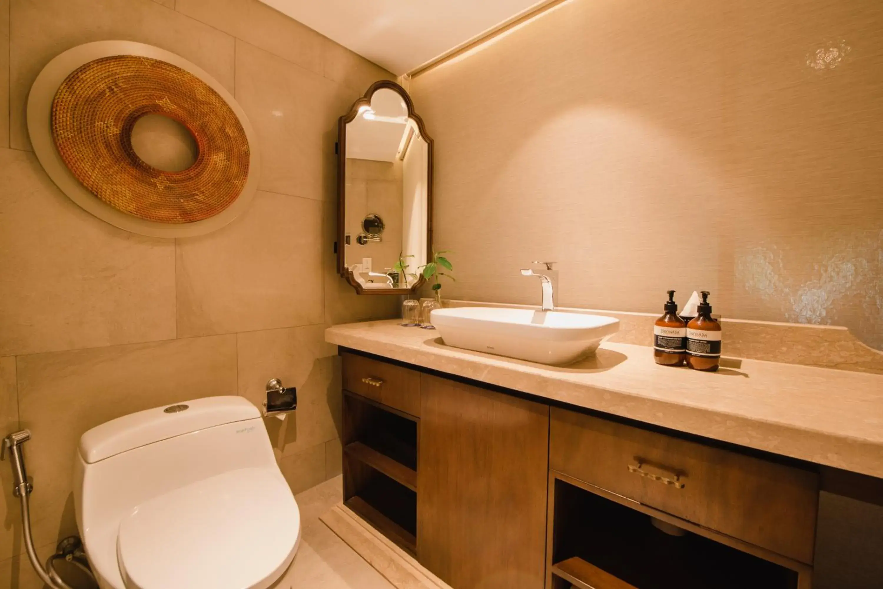 Toilet, Bathroom in Ramayana Suites and Resort