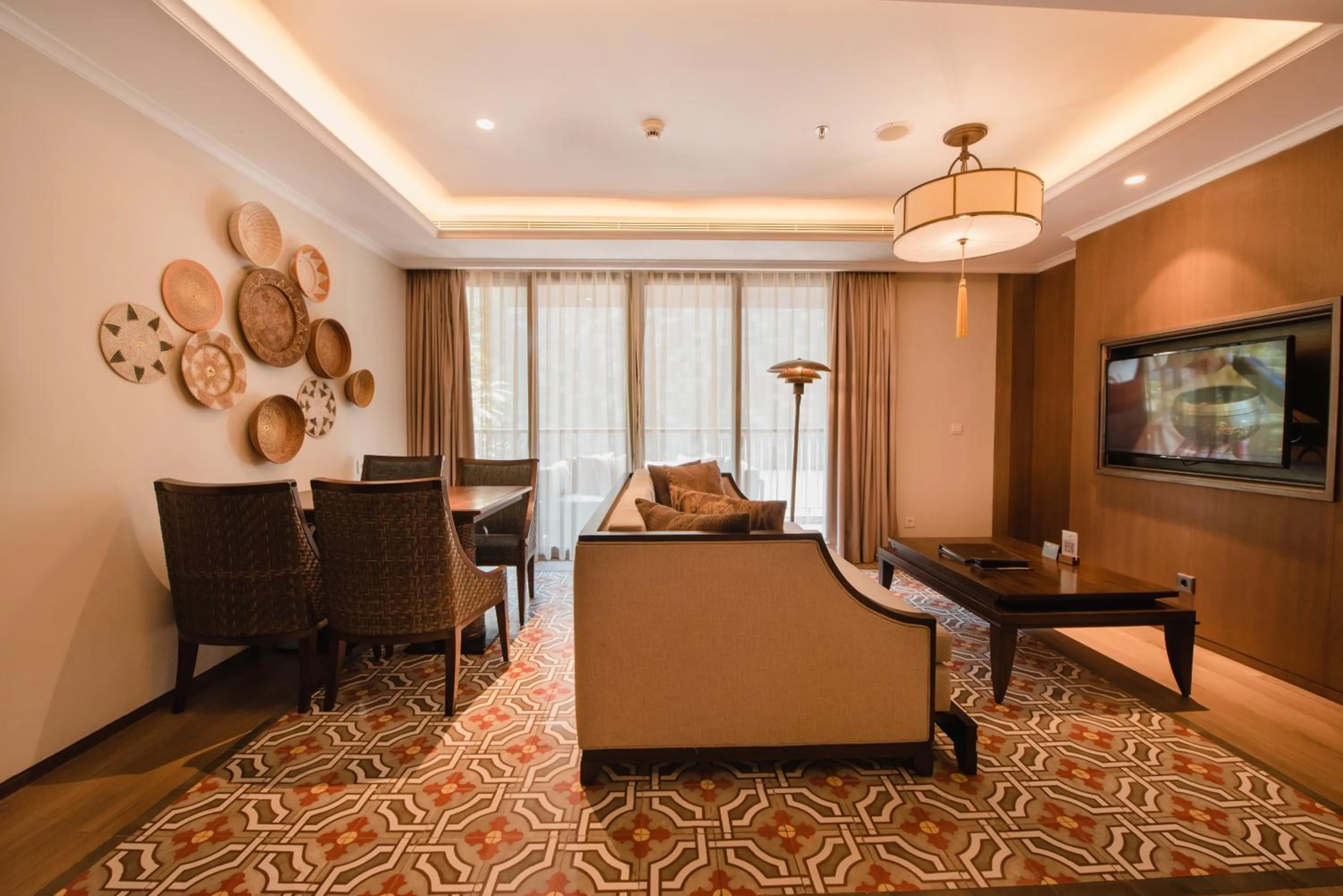 Living room in Ramayana Suites and Resort