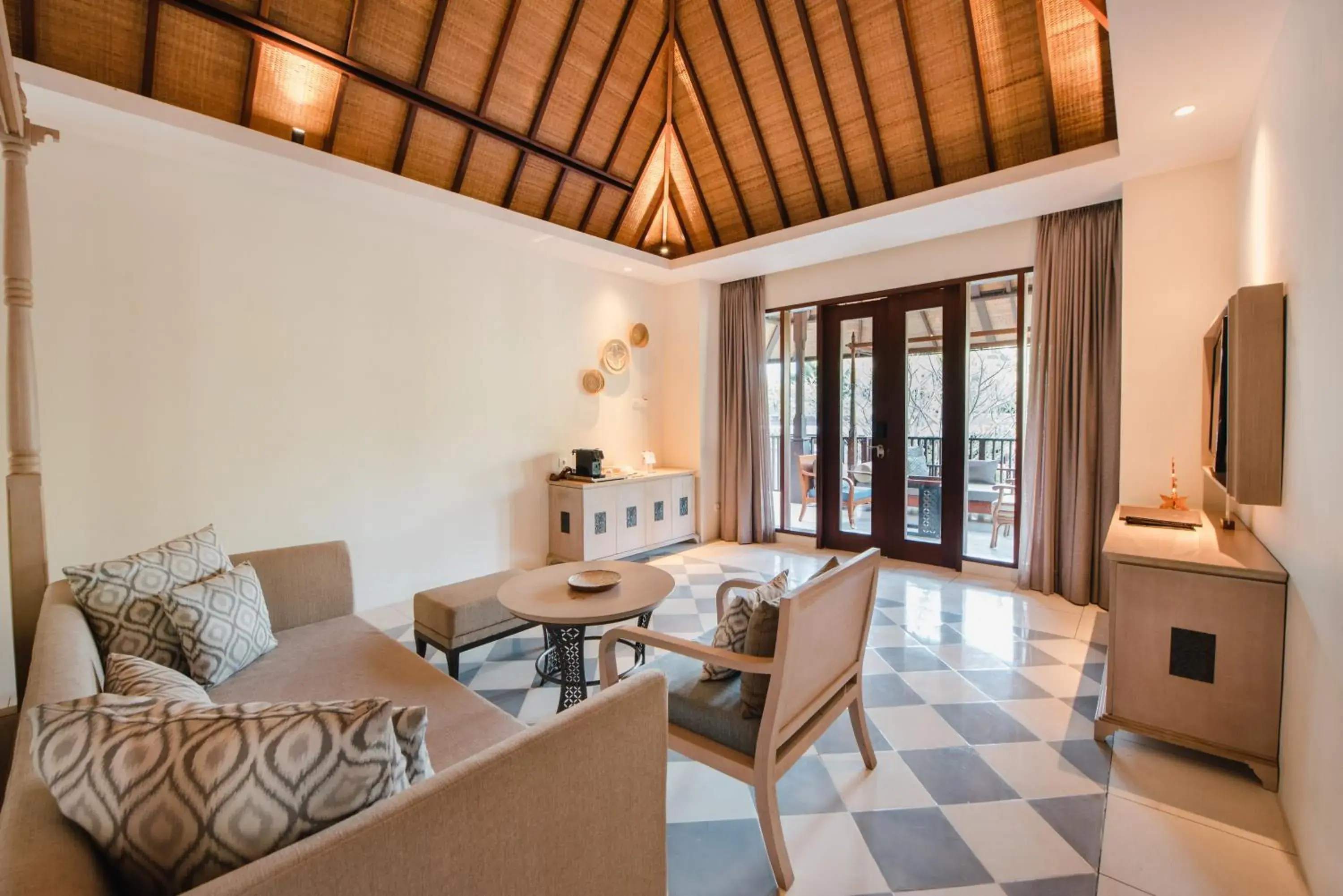 Living room, Seating Area in Ramayana Suites and Resort