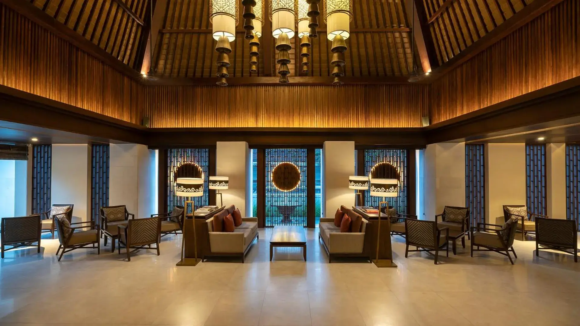 Lobby or reception, Restaurant/Places to Eat in Ramayana Suites and Resort
